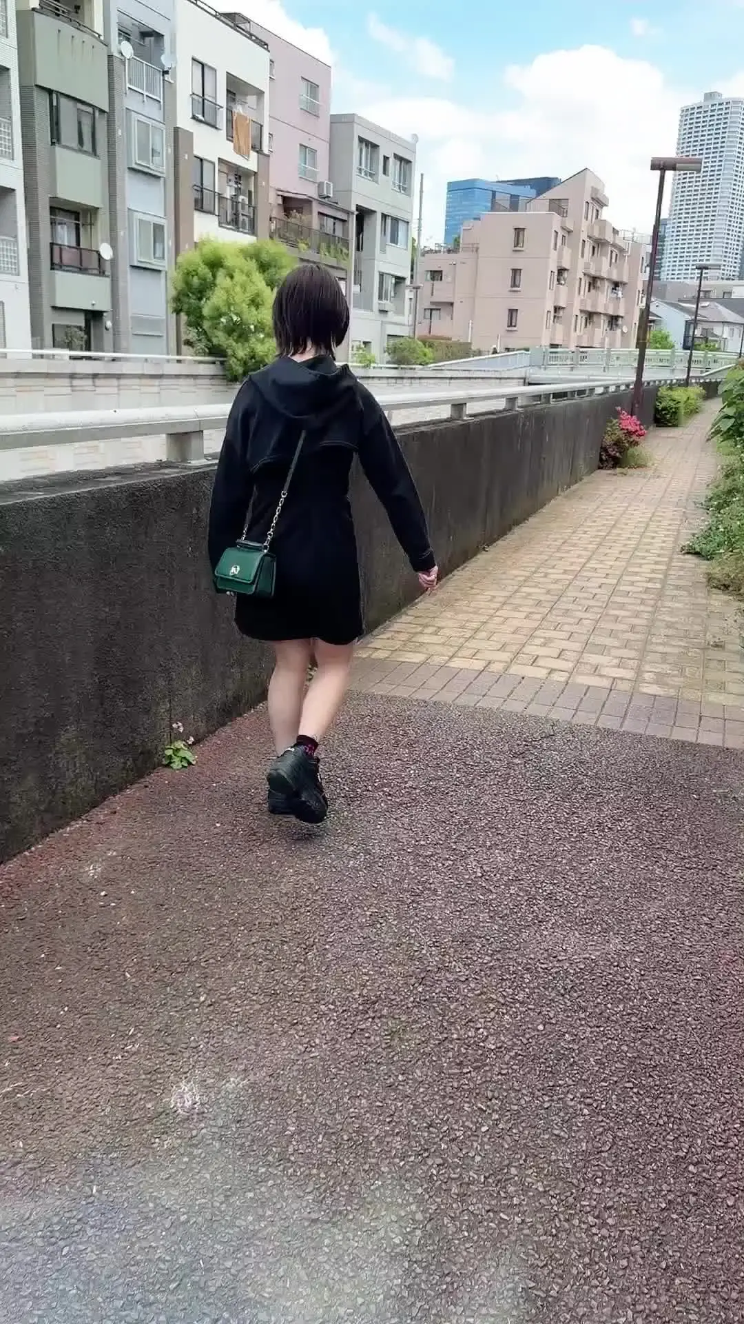 オトナの体力測定「【超美乳Fカップ＆超絶可愛い美容師のカラダを隅々まで調査😍超敏感体質だったので責めまくったら…🤭💕】」の投稿サムネイル