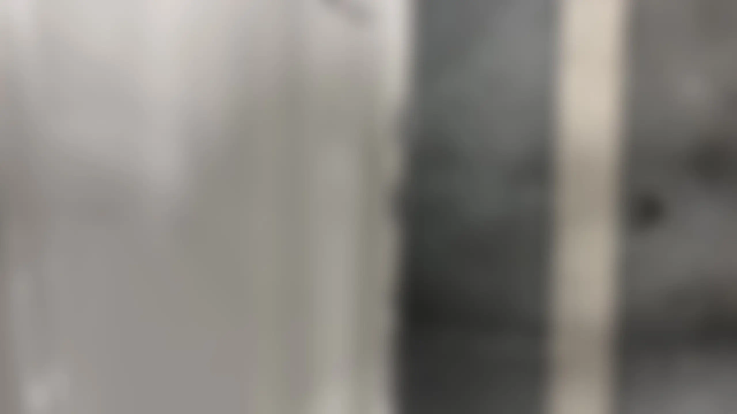 人妻ちか♡「結婚記念日の前日に… 実は男友達に連絡してご飯誘っちゃった🤭 特に喧嘩したわけじゃないけど、会うための理由つけて笑」の投稿サムネイル