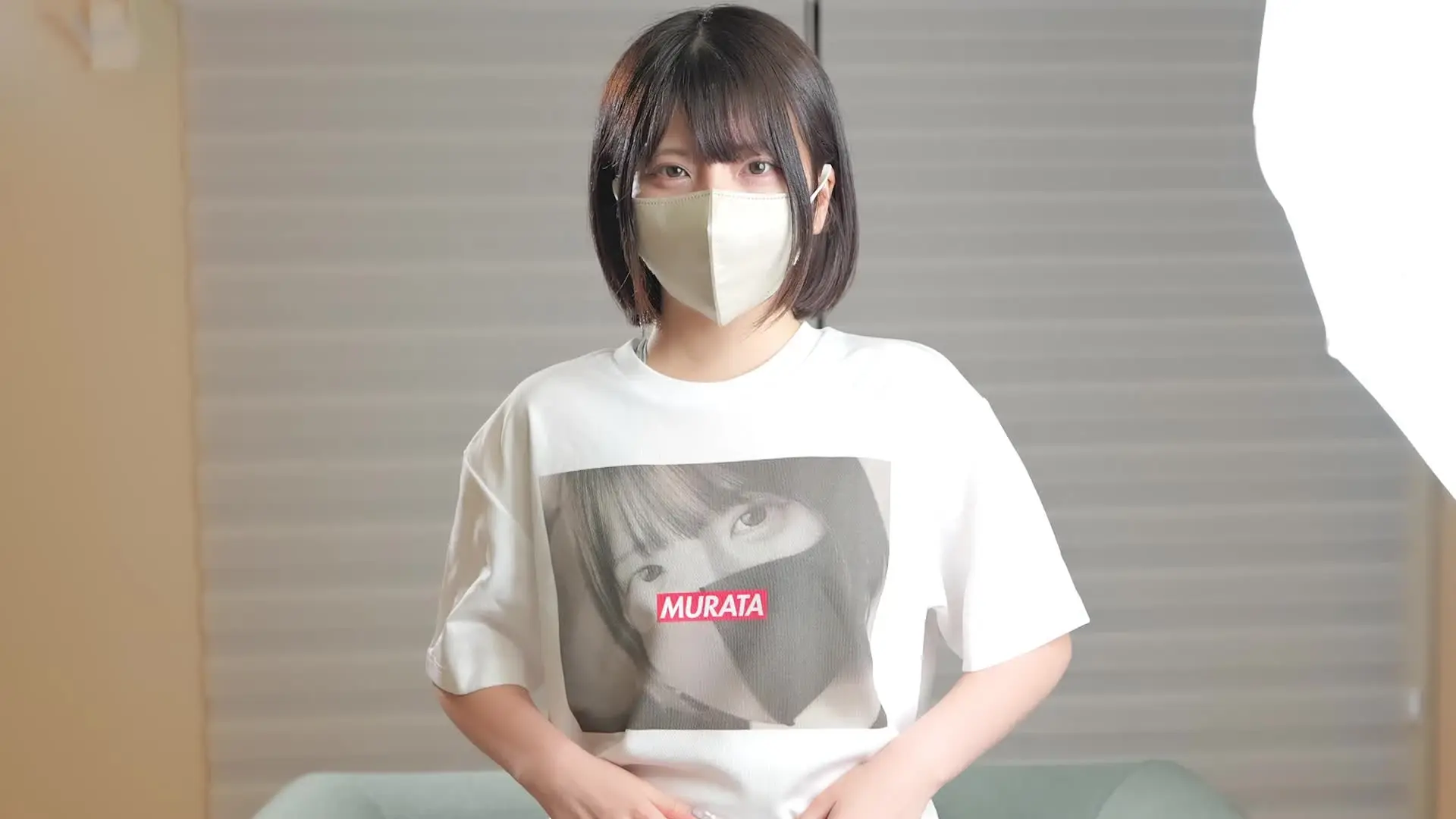 ムラタ「カルバンクライン女子」の投稿サムネイル