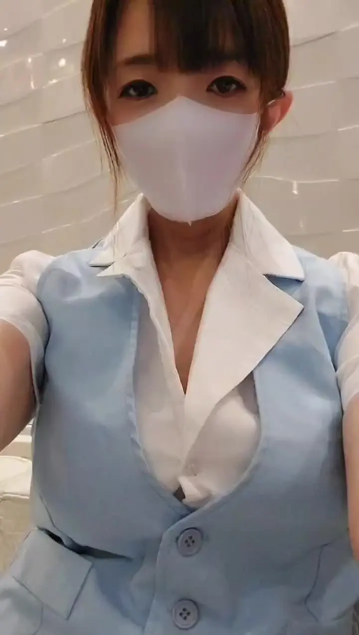 元看護師人妻りあ♡「夏っぽくて可愛くない？🍉🍧」の投稿サムネイル