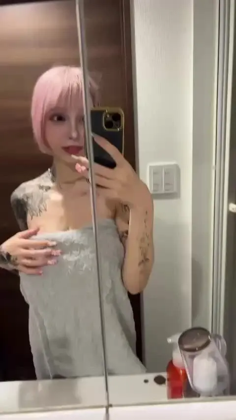 るかぴ ハイパービッグメロン🍈「るかぴのシャワールームオナニー動画 今回はお風呂オナ動画ですよ✌ シャワーの音がリアルでいいんじゃないかな？」の投稿サムネイル