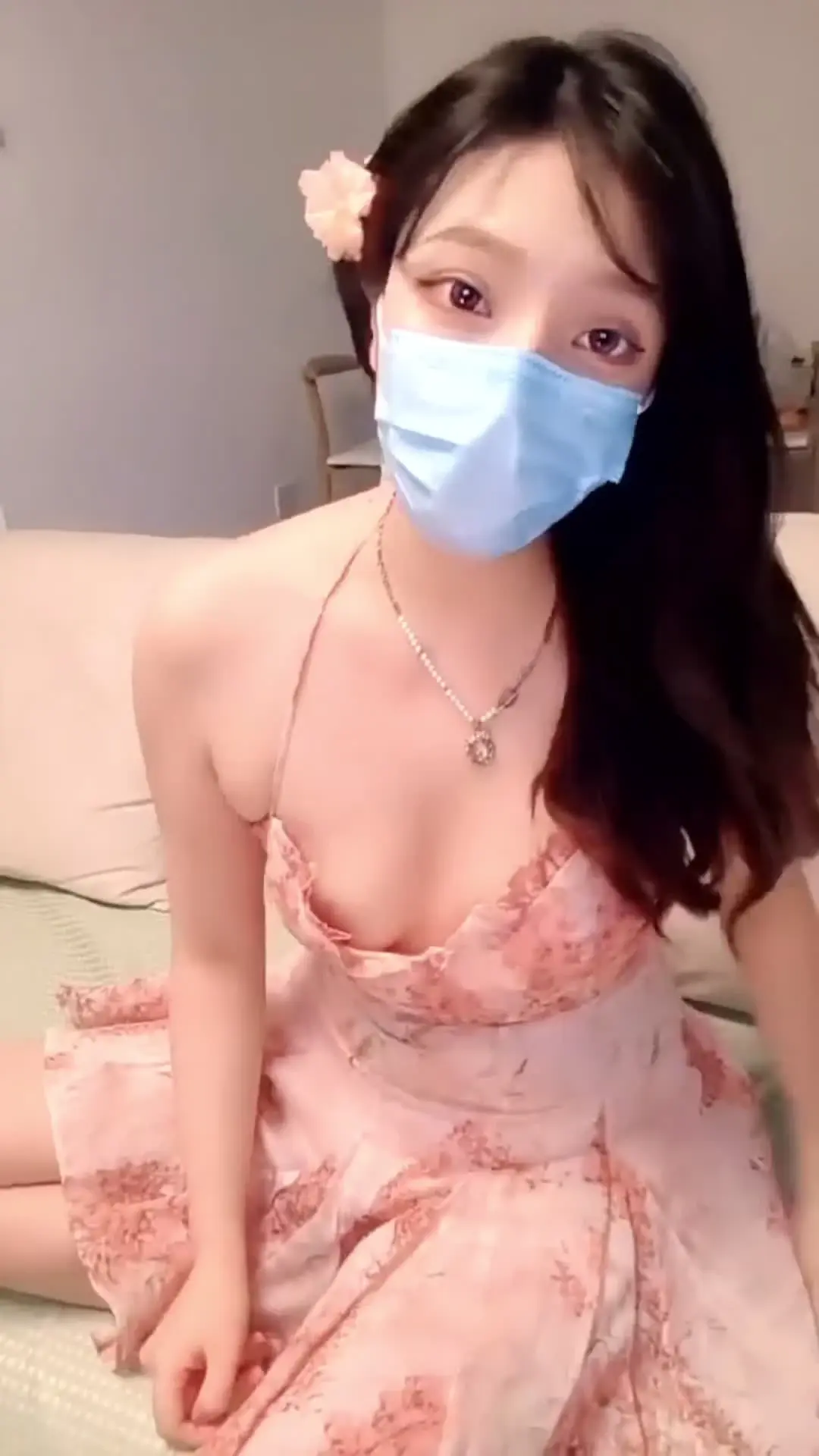🖤💖万人の成人ライバーを厳選（国際動画）💖🖤「1.「ミアン」大ニュース！新入生のミスキャンパス～超きれい～（第三弹）」の投稿サムネイル