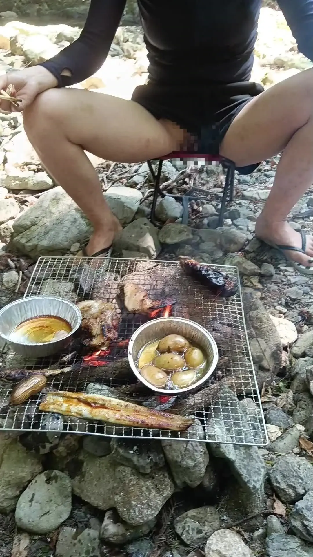 爆乳Ｈカップ人妻T「とある家庭の日常✨️ 私がノーパンだったからあそこが見えてたらしくて それ見て興奮してたから他の人がいる中」の投稿サムネイル
