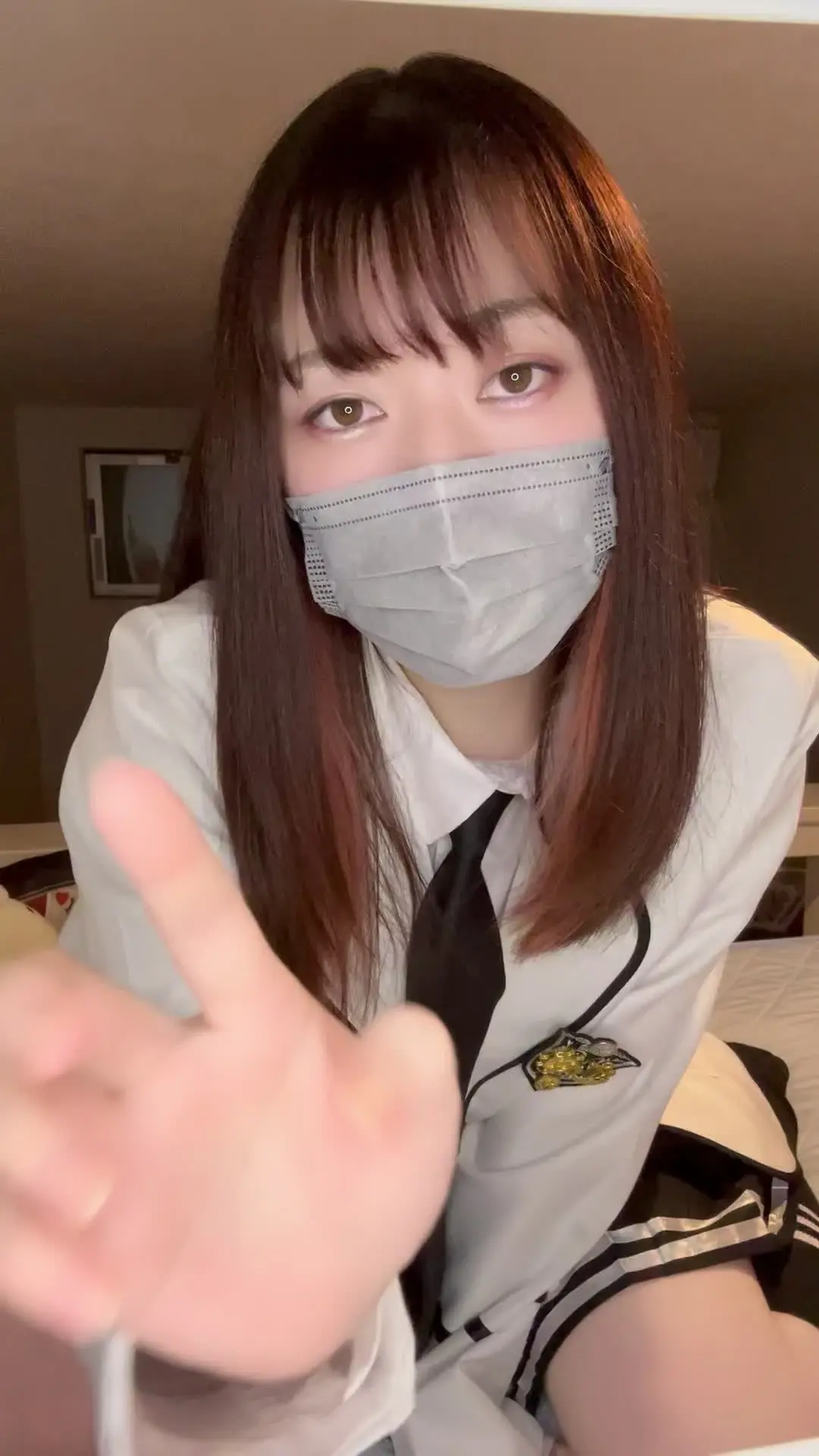 ぴぴみ【コスプレイヤーの裏側】「制服コスプレでオナニーしたよ💕 【X(旧Twitter)】@pipipipi_pipimi 【SNSまとめ】」の投稿サムネイル