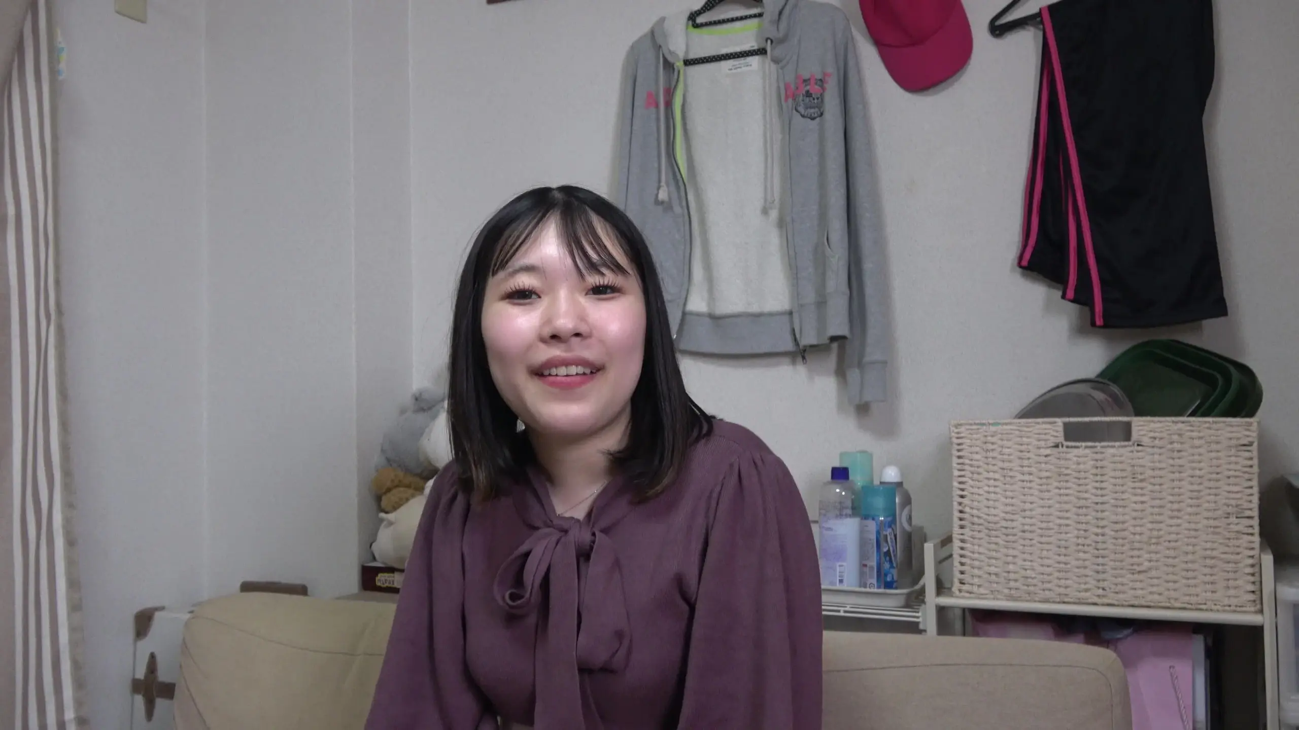 DoLVita【マニアックチャンネル】「「表情中毒」シリーズ：オナニーするボクを見る、その顔がたまらない。」の投稿サムネイル