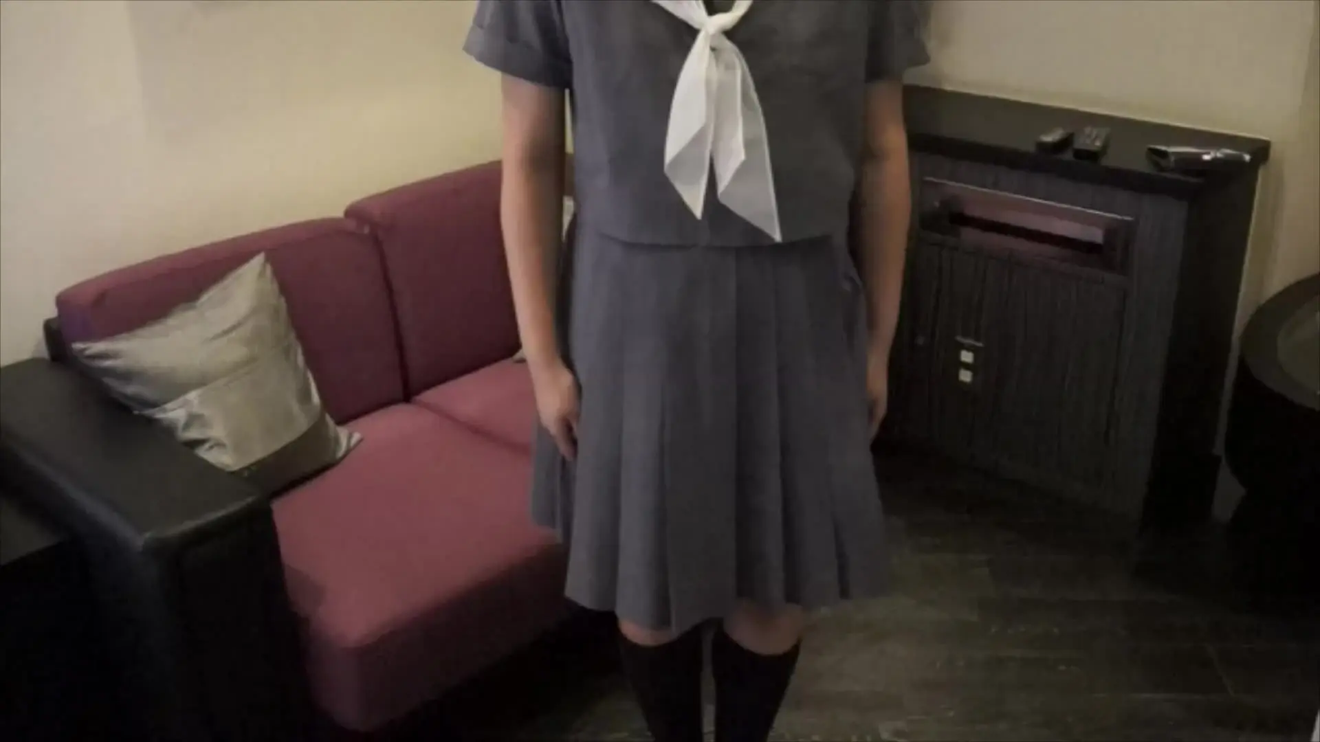 はる｜リアル制服×着衣フェチ「【無料公開中】熊〇・濟〇の清楚な夏セーラーを纏ったムチムチ女子。」の投稿サムネイル