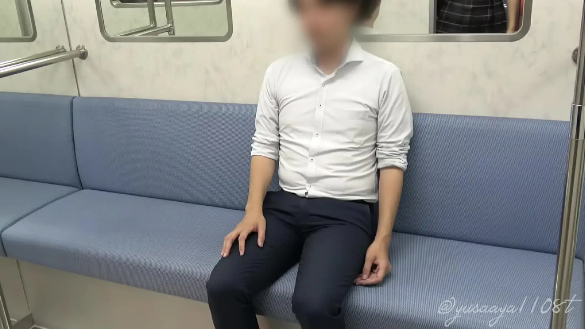 年下痴女のさや【寸止め・射精管理・連続射精】「電車の中みたいなホテルに行ってきました🤭 制服着て逆痴○しちゃった💕 寝てるお兄さんの太ももからあそこにかけてサワサワしてたら、おち○ちんすっごい大きくなってて」の投稿サムネイル