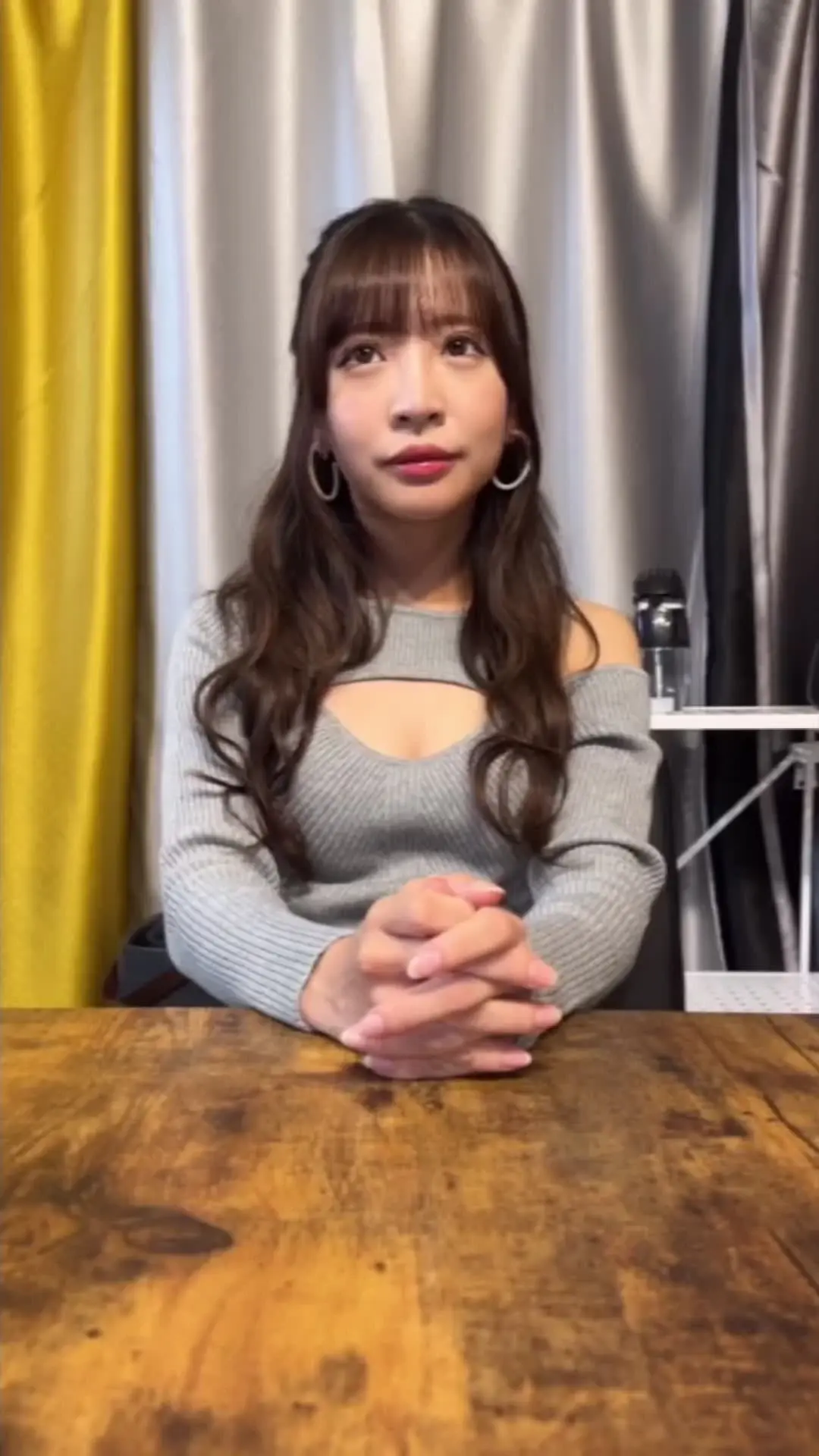 縦動画専門ハメ撮り師　女喰い⭐️「不同意性交映像です。 風俗面接で本番講習した動画です。 仲良しのキャバ嬢を風俗の面接に紹介して、」の投稿サムネイル