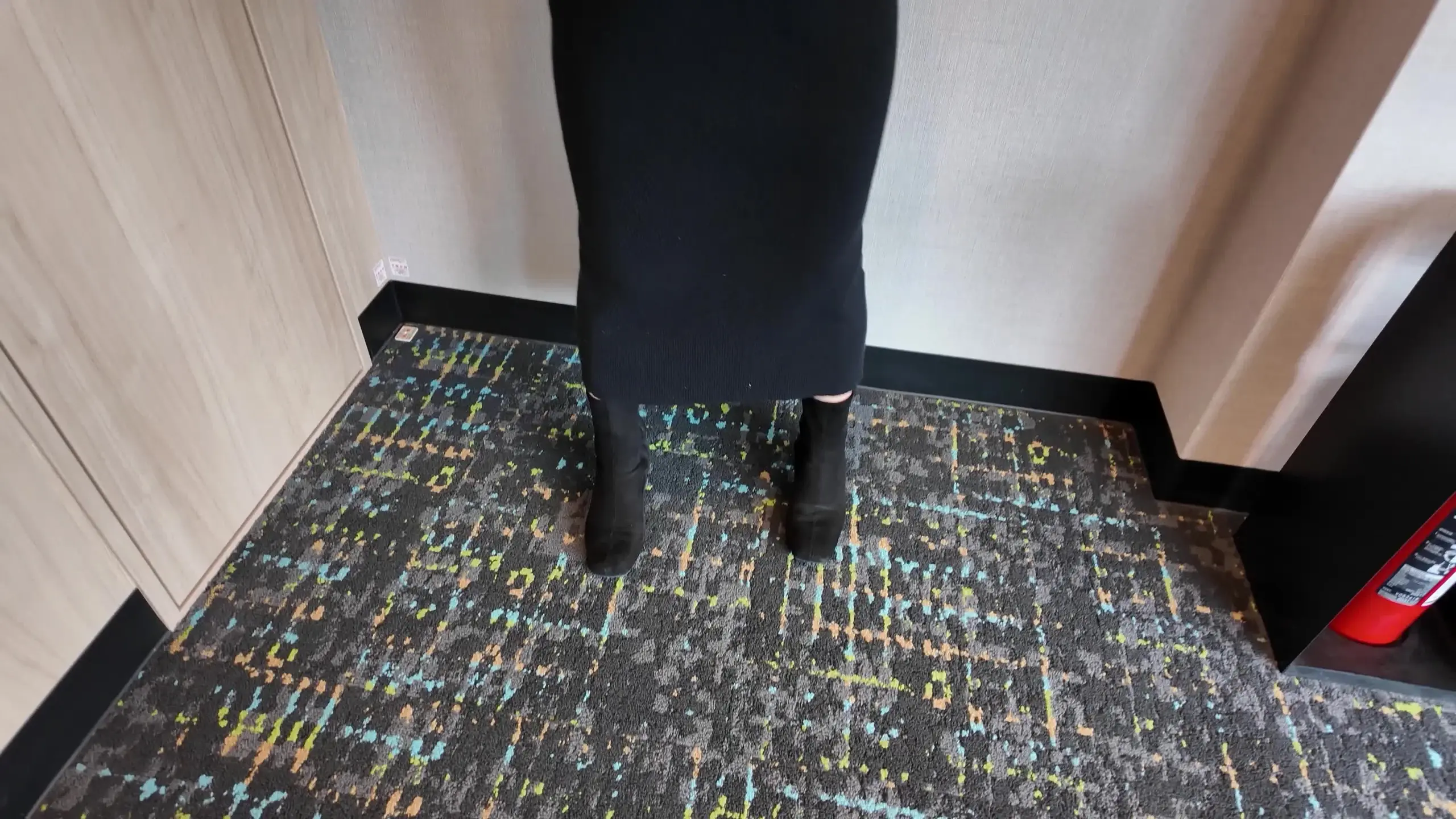 手コキ搾精女子「関連動画----------」の投稿サムネイル