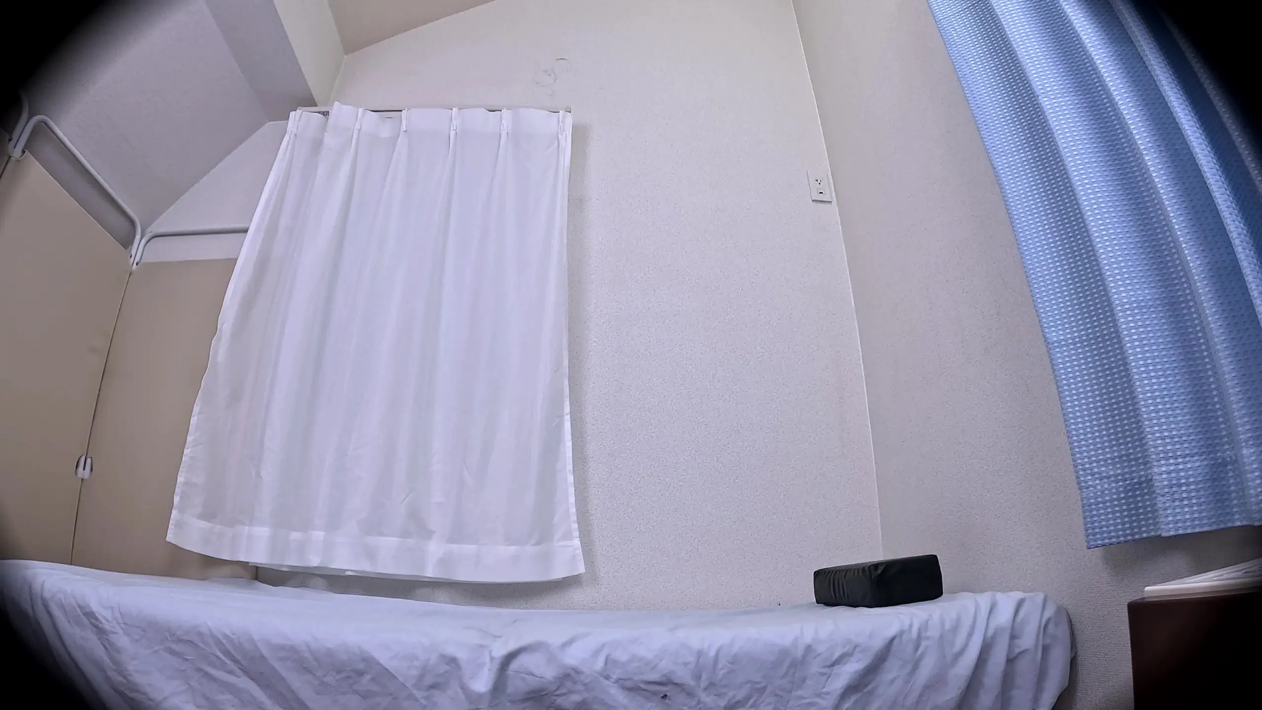 闇検診センター「【4K撮り撮影】 デカ乳輪乳首Iカップ爆乳ちゃん 超美爆乳おっぱい生揉み健康診断(改)」の投稿サムネイル