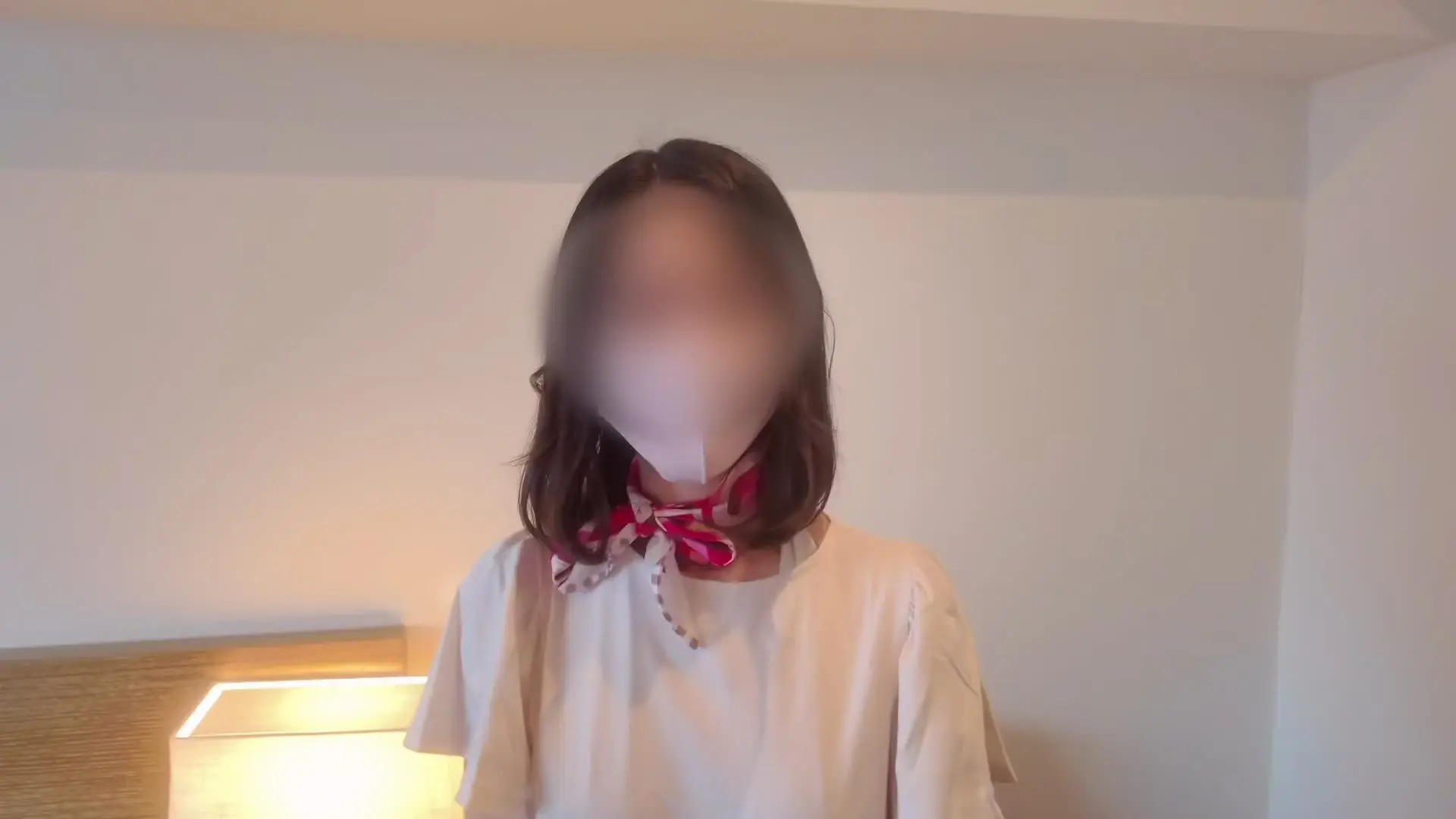 LUNA るな「憧れのとーこさんと夢の共演🫶🏻 今回は抜きありマッサージでいつも●けないことがお悩みというお兄さまを施術することに💆🏻‍♂️🌿 果たしてⓂ️男大好き2人のセラピ」の投稿サムネイル