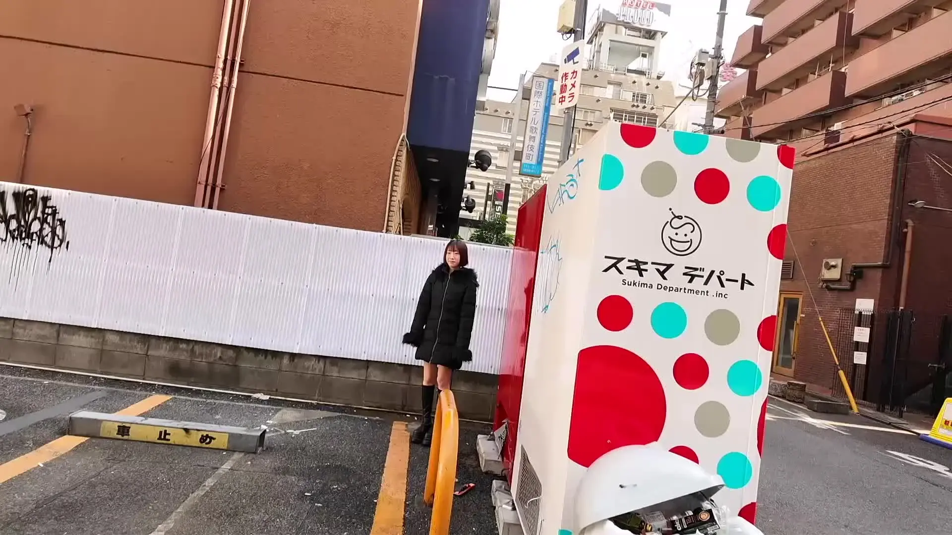 RAIN-レイ- スク水推し⸜❤︎⸝‍「さすがのビジュアルでかなりエロい撮影になりました！ ちなみに、性癖を裏で聞いたら、中出しされることと精子を飲むこととアナルプラグを入れることが好きみたいで、とて」の投稿サムネイル
