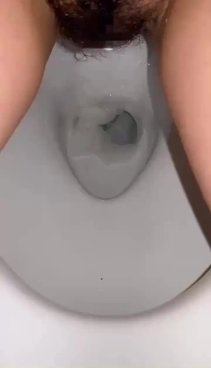 ぽぽぽのおしっこ動画🥰