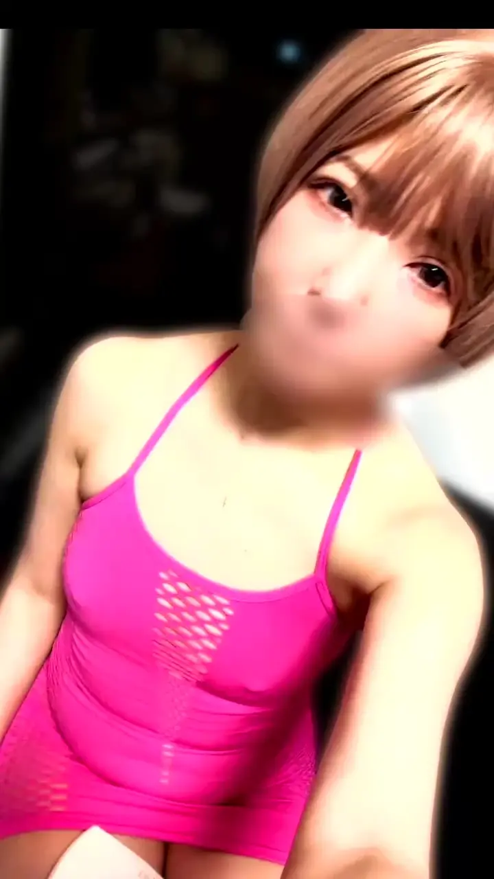 雲母 美比奈「何をしたらいいのか わからないので まずは自撮りをアップしてみました 応援してくれるとうれしい〜」の投稿サムネイル