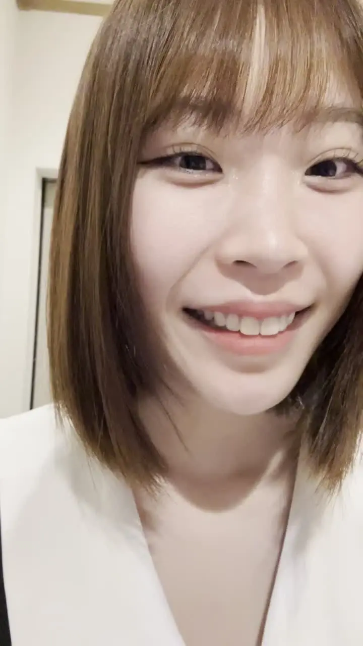 ✨奇跡の美巨乳✨ルナの性日記「人気の最新作品3本をぎゅっと1本にまとめました💗 再生時間はなんと1時間28分の大ボリューム…！ 収録作品はすべて【完全顔出し】✨」の投稿サムネイル