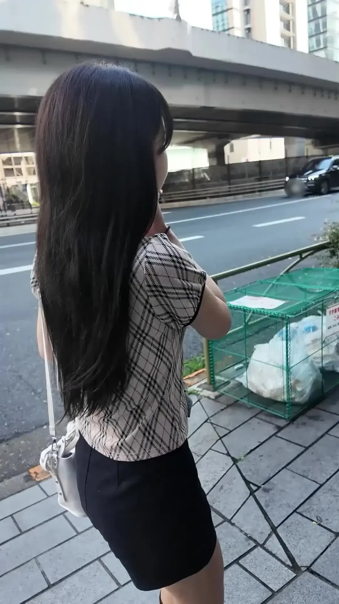 いぬまき「渋谷でナンパしたキャバ嬢さんをカレーがうまい居酒屋連れ出ししてから自宅搬送してハメ撮りしちゃいました。」の投稿サムネイル