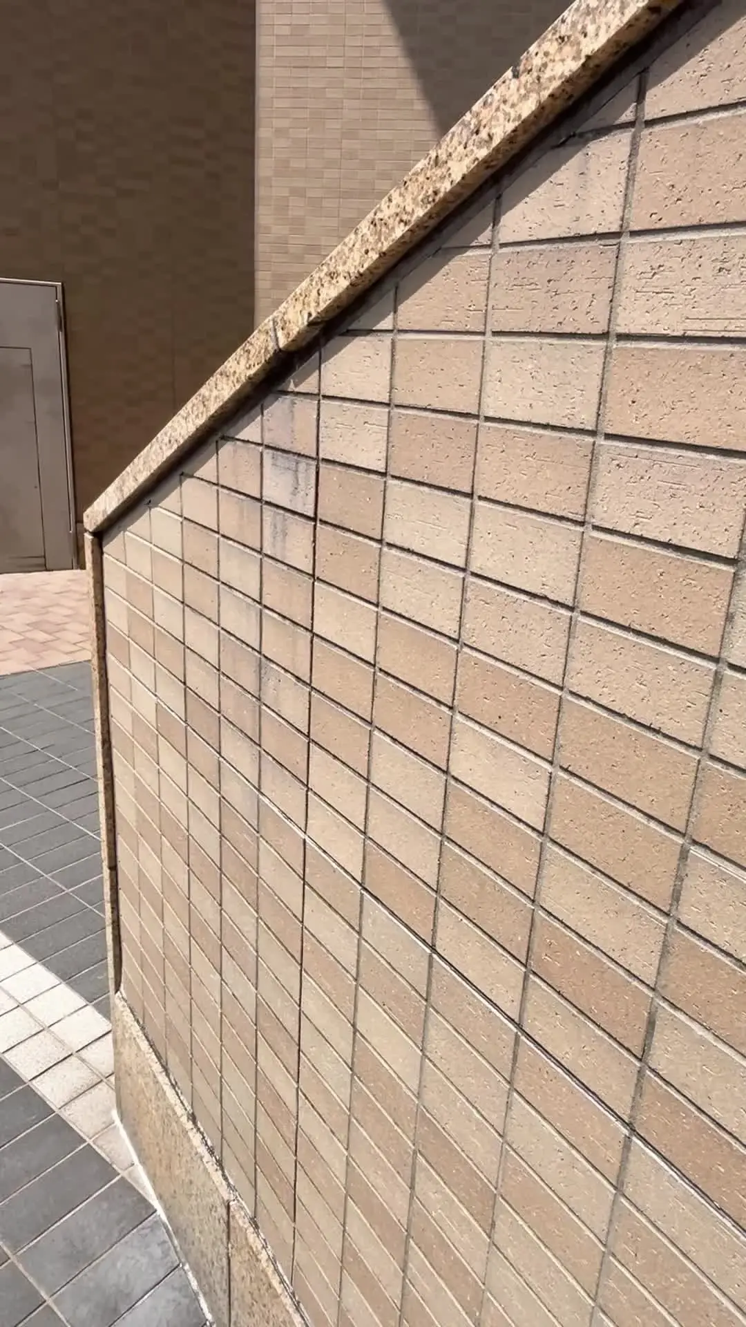 YOAZOBI「⚠️100部限定公開⚠️ 合法LOKちゃんを後ろから容赦なく突き上げる、限界突破の絶頂バック しばらく連絡も取ってなかったある日。」の投稿サムネイル