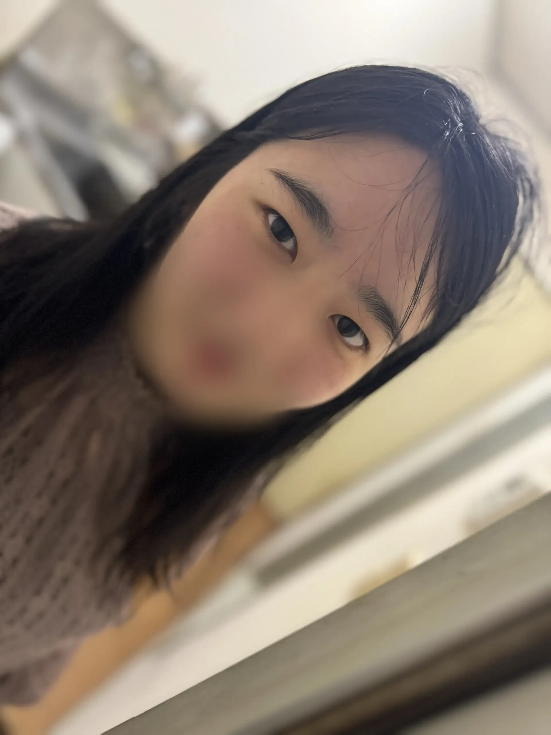 🍋玲奈の日常🍋「更新なかなか出来てなくてごめんね💦 お盆前からたくさん玲奈のエッチな投稿するから待っててね♡」の投稿サムネイル