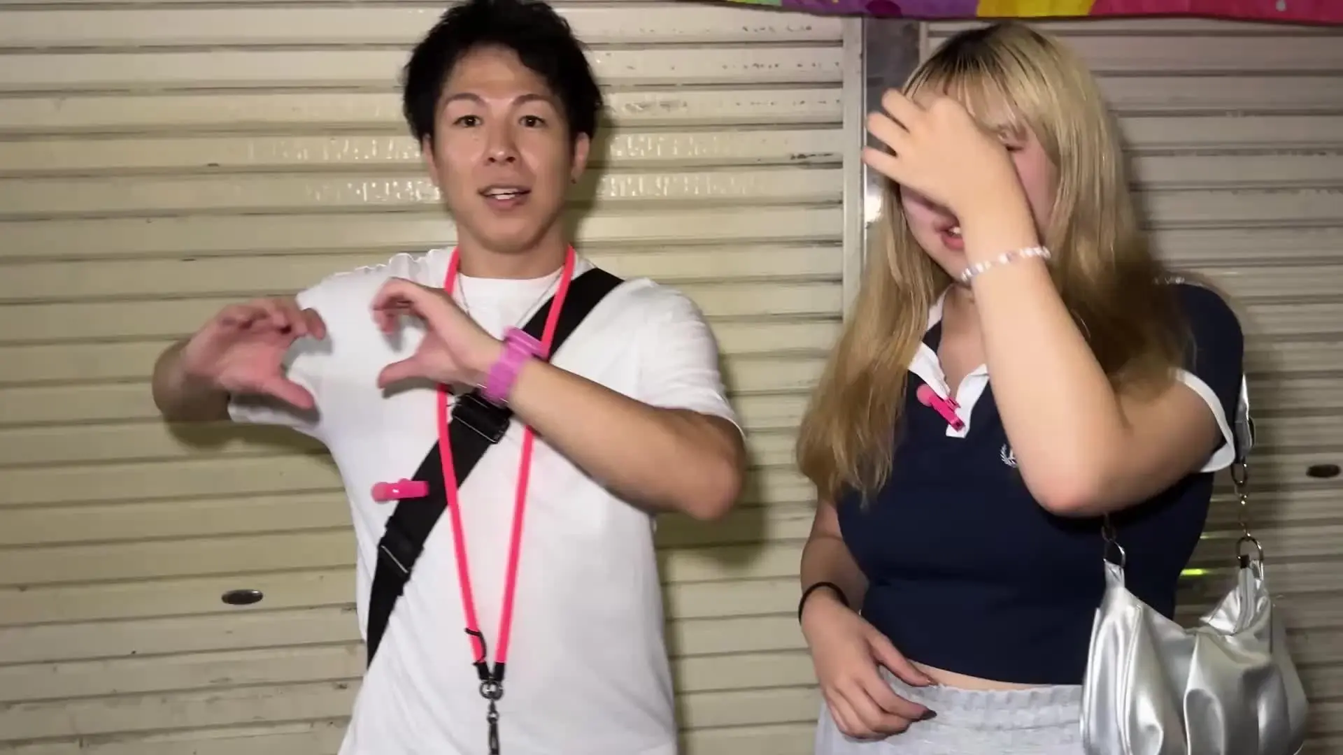 よるび🌙夜の美女図鑑🩷「【ガチ素人】ノリのいい美女が2回もおっぱい揉ませてくれるの熱いww【おっぱい大作戦🩷#887】」の投稿サムネイル
