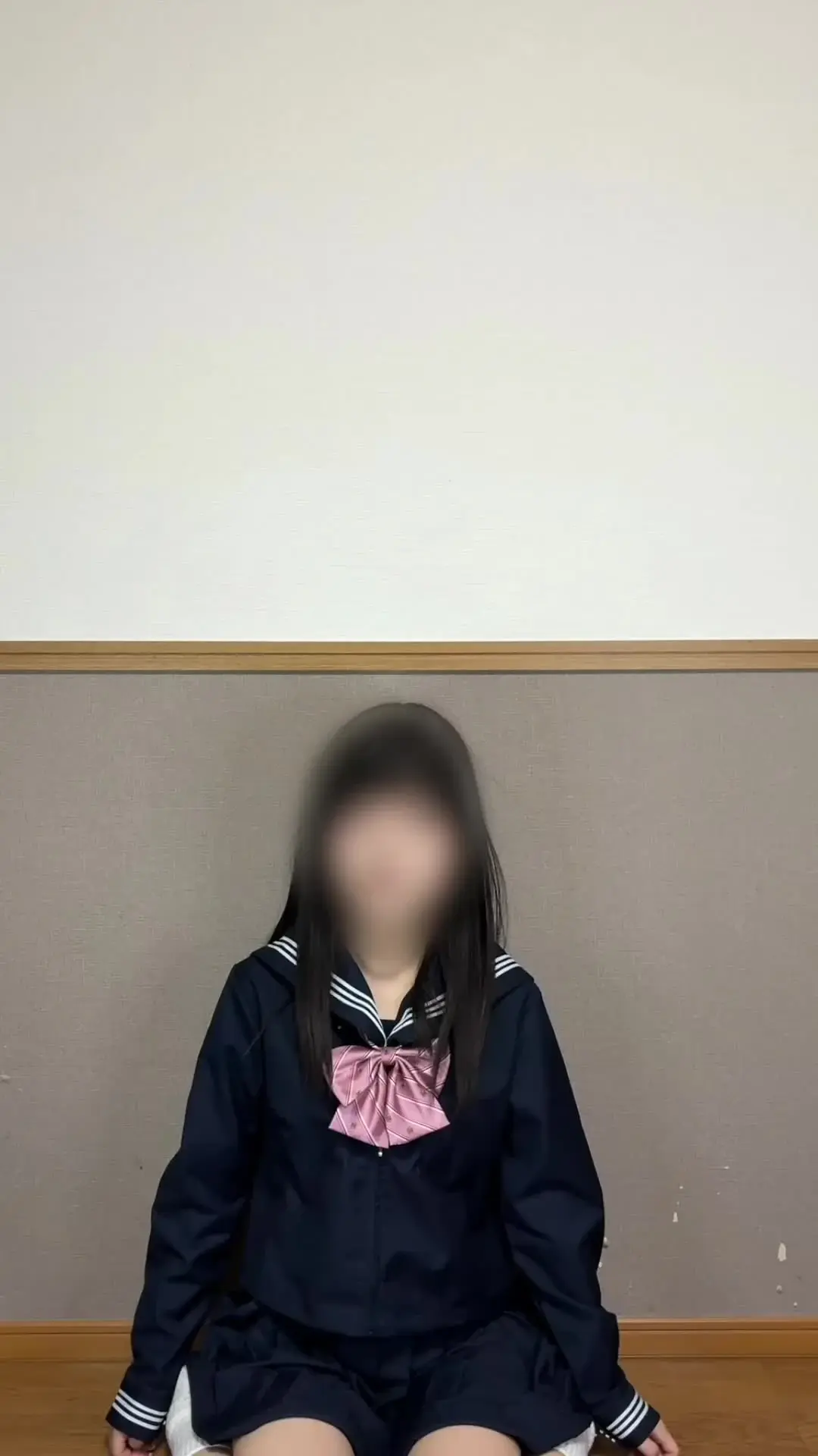 みずきお嬢様(姫宮みずき)「（顔出しなし） 今回みずきの真っピンクのマンコを、よく見えるように0距離で撮影してみたよ…🫣 カメラが近すぎて、正直かなり恥ずかしかったけど、その分いつもよりリ」の投稿サムネイル