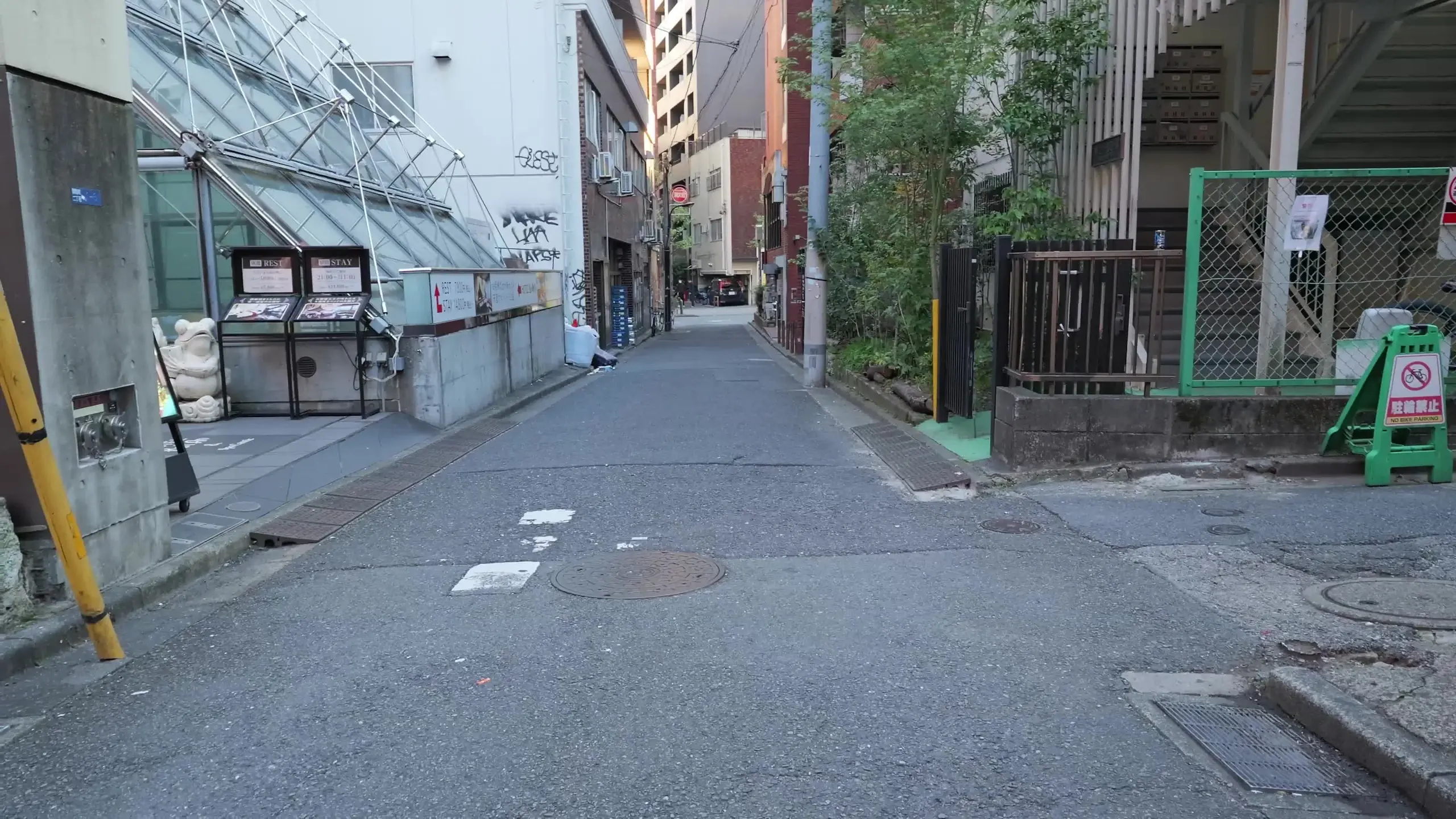 たど「※前回より明らかにエロくなったもえちゃんが、久しぶりの再会で我慢できなくなって、自分からチ●ポを欲しがってしゃぶりついてきた密会映像です。」の投稿サムネイル