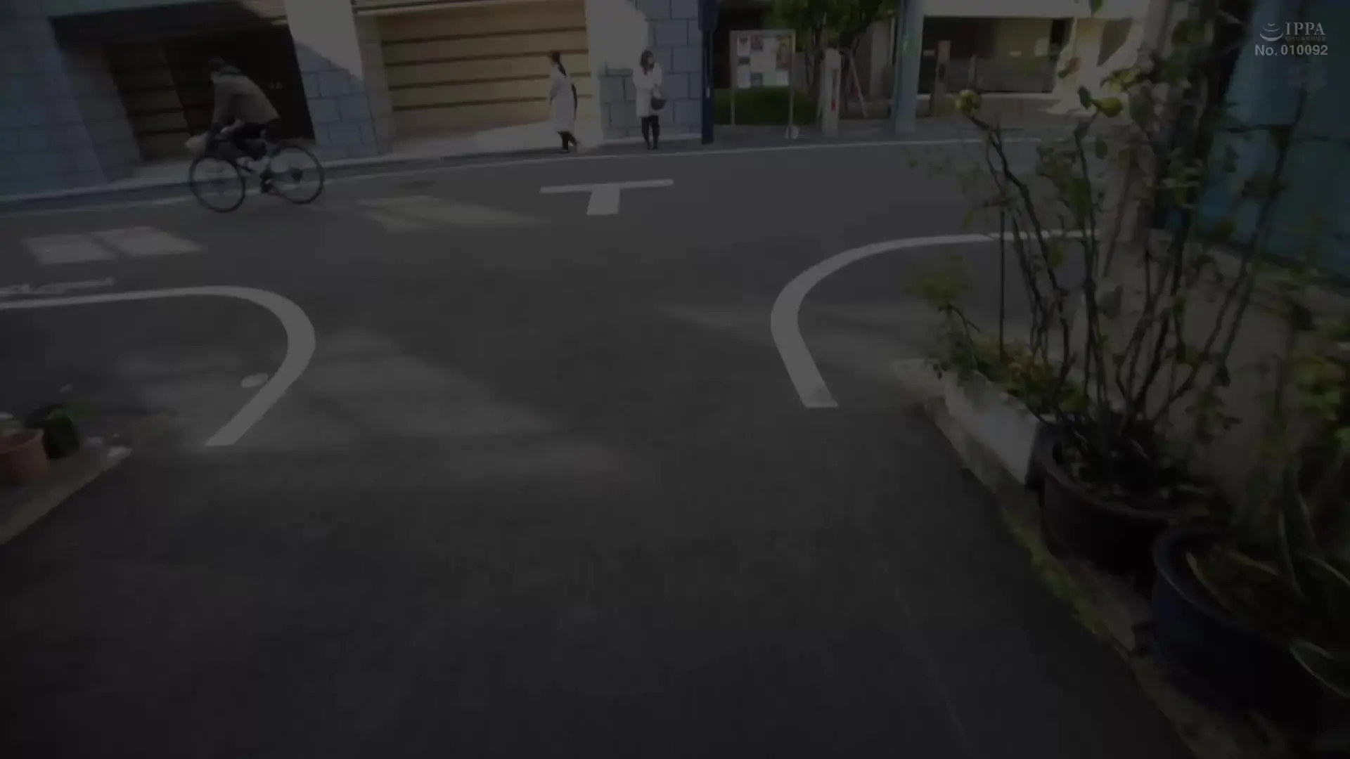 あおぞらセックス同好会【野外露出】「挟射露出　笑顔がキャワいいJ乳ちゃんと連れまわし温泉デート SUN-045」の投稿サムネイル