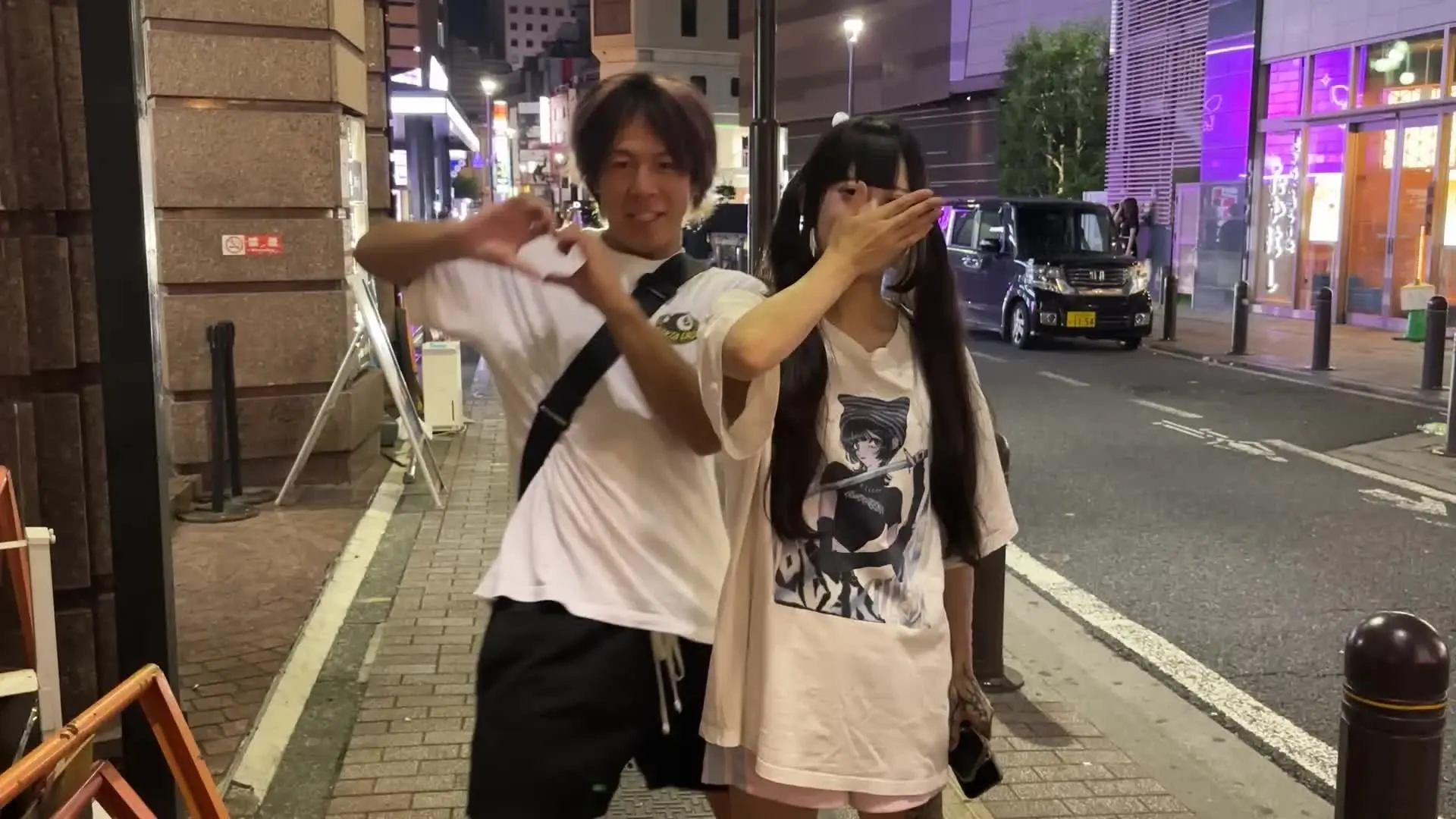 よるび🌙夜の美女図鑑🩷「【神回🔥】めちゃくちゃかわいい子が路上でおっぱい揉ませてくれるし乳首見せてくれるしパンツ見せておしりも揉ませてくれるし、えろくて可愛すぎるからとにかく絶対見た方」の投稿サムネイル