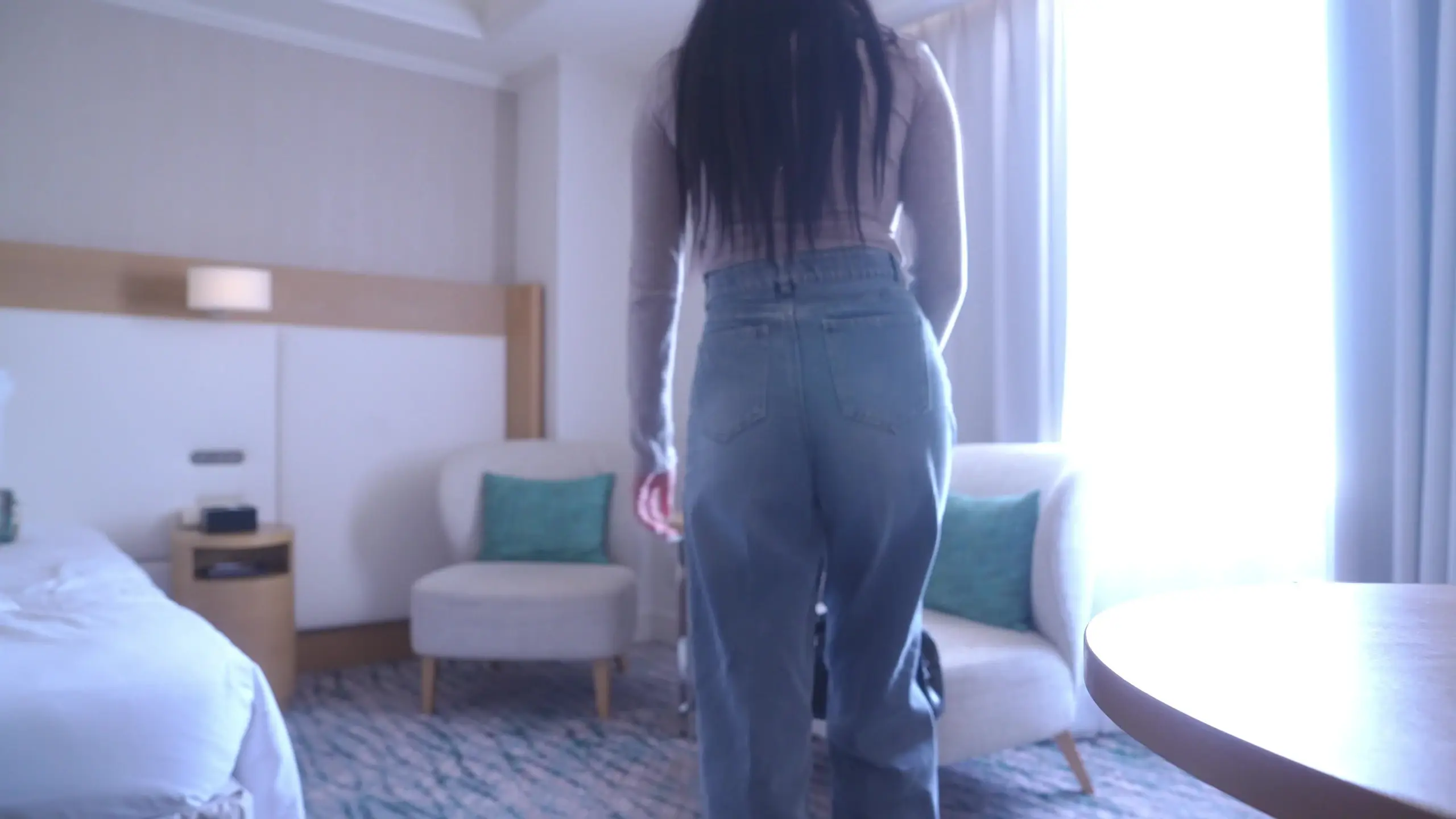 アラン「～彼氏と同棲してからほぼレスになってしまった美巨乳OLと浮気密会～」の投稿サムネイル