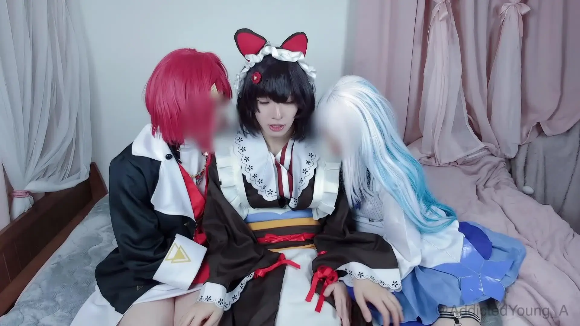 快楽に負けちゃうよわ〜いマゾオス向け prod. あやふや屋「リアルカップルとコスプレ3P♡♡♡ エグすぎるW乳首舐めでメスイキ連発‼︎」の投稿サムネイル