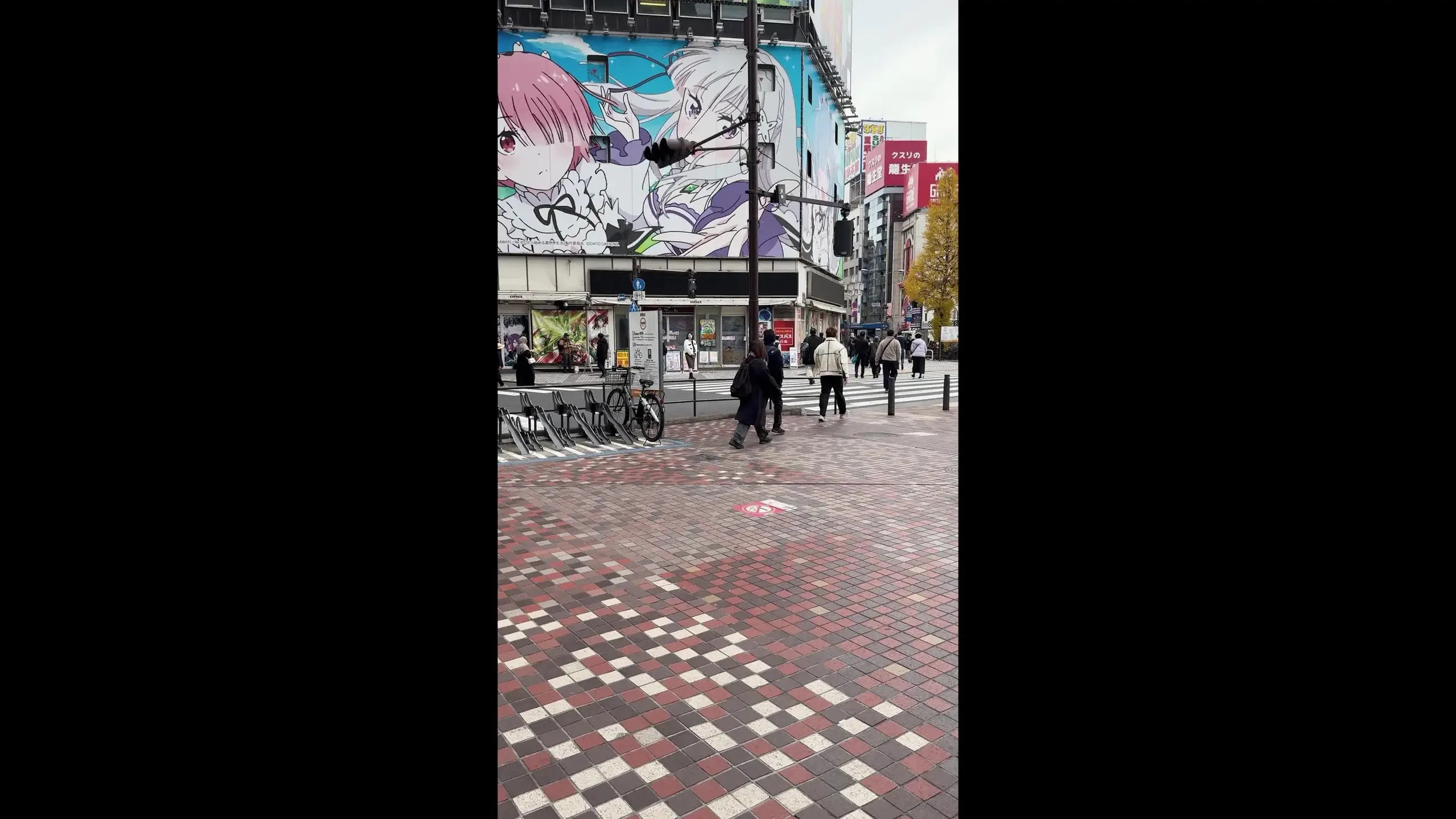 渋谷くん「とあるビルの受付嬢をしてるOLと出社前に時間ギリギリまでハメ撮りしてきました。 元陸上部の美尻があまりにも良すぎて解散前にも駆け込みSEX 素人 / 個人撮影」の投稿サムネイル