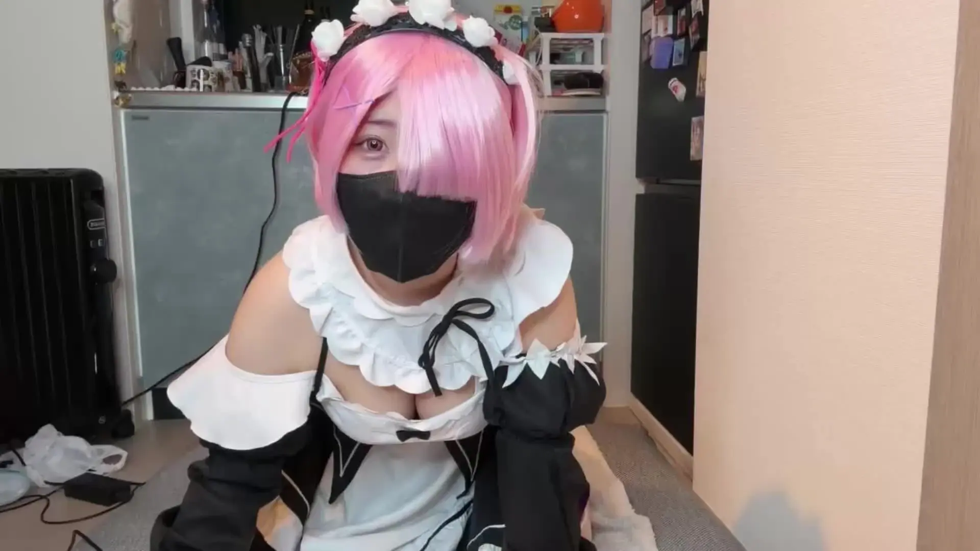 Gカップのちくわ【コスプレイヤーの裏側】🍩💛「🍩コスプレ🍩 ピストンマシーン サンプルは本編にモザイクを上乗せしています。 【ちくわリンク】」の投稿サムネイル