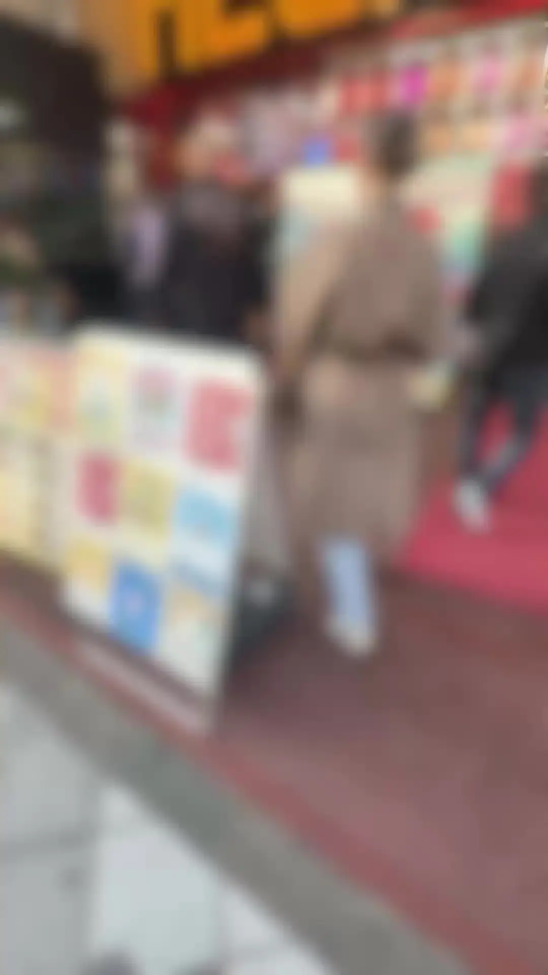 ナンパ次郎「同伴前ラウンジ嬢にナンパしてハ〆撮りしてみた くそスタイル良くて最高だったww」の投稿サムネイル