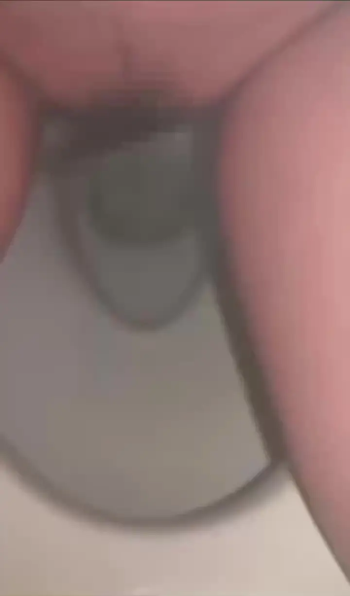 今日のぽぽぽのおしっこ動画🥰