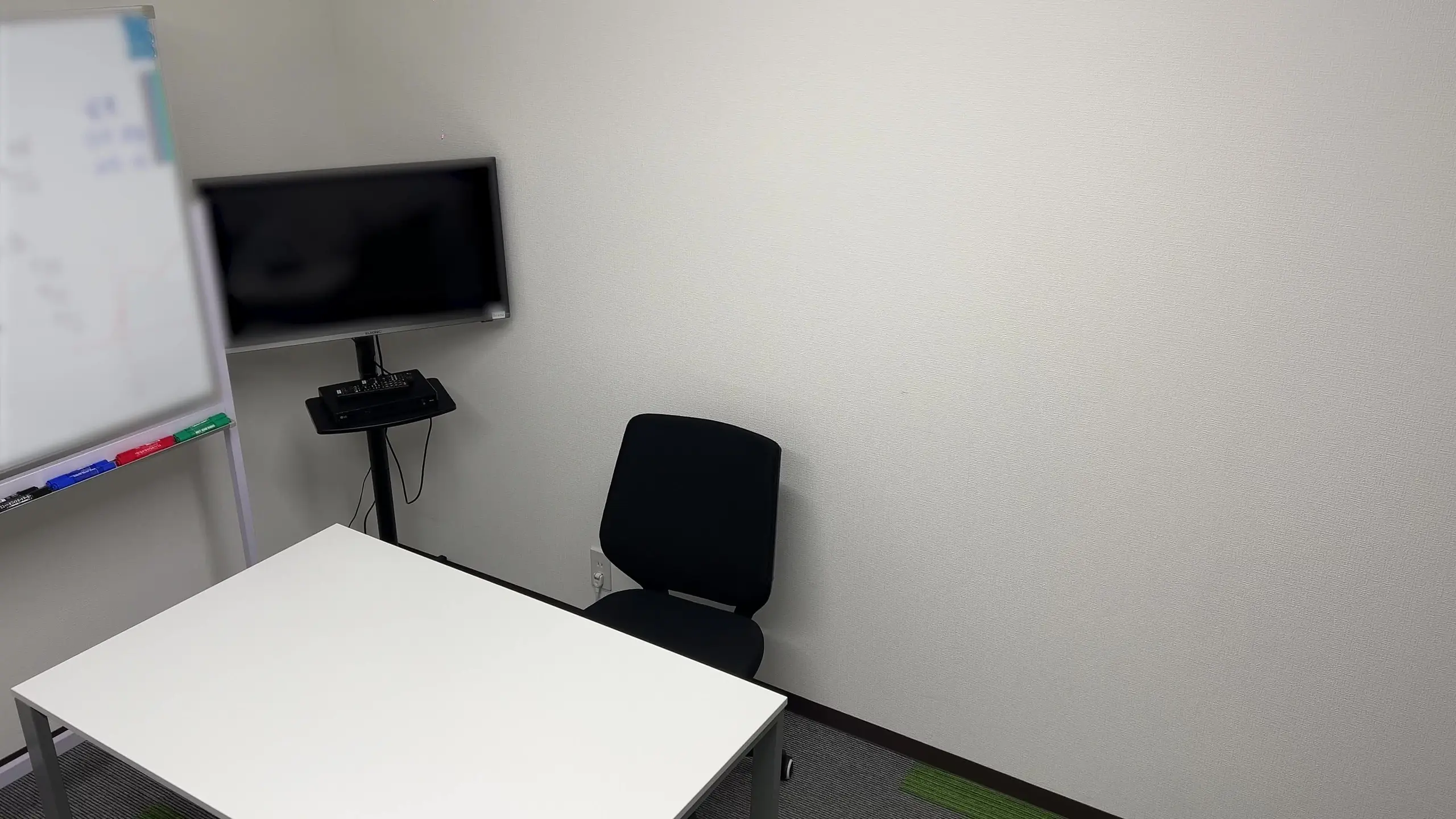 リアル万引き女の結末「今回の万引き女子あまりにも可愛かったのでいつもより長くヤりたい放題しました」の投稿サムネイル