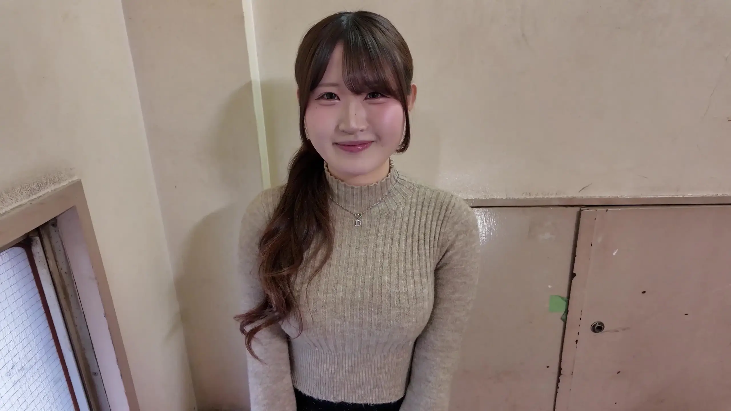 手コキ搾精女子「M男 / 手コキ / 痴女 / 素人 / 個人撮影」の投稿サムネイル