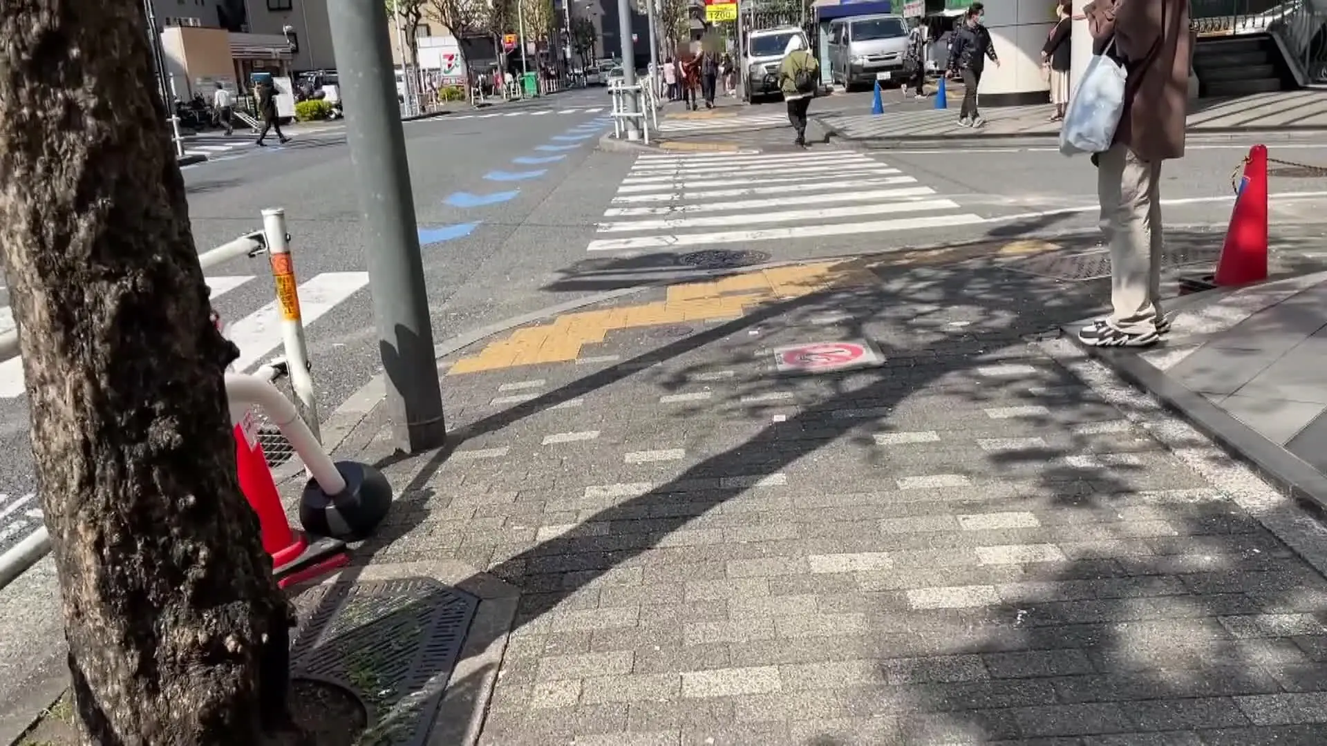 一生 / いっせい🗼tokyosexstory「50歳大学院卒インテリ奥様を貸し出しNTR依頼されてラブホへGO」の投稿サムネイル