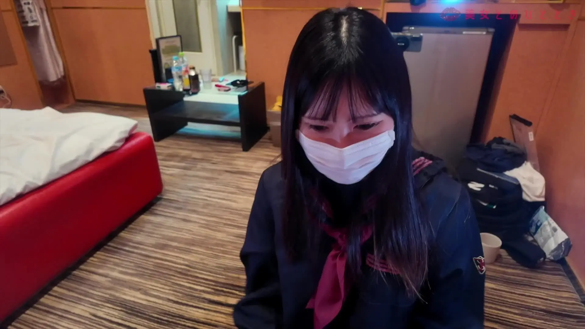 美女とのひととき「ノリが良くてエッチな小悪魔りなちゃん 第13弾 制服＋ルーズソックスで完全密着責め！サワサワ愛撫から足コキ・フェラまで…最後はたっぷり口内射精！」の投稿サムネイル