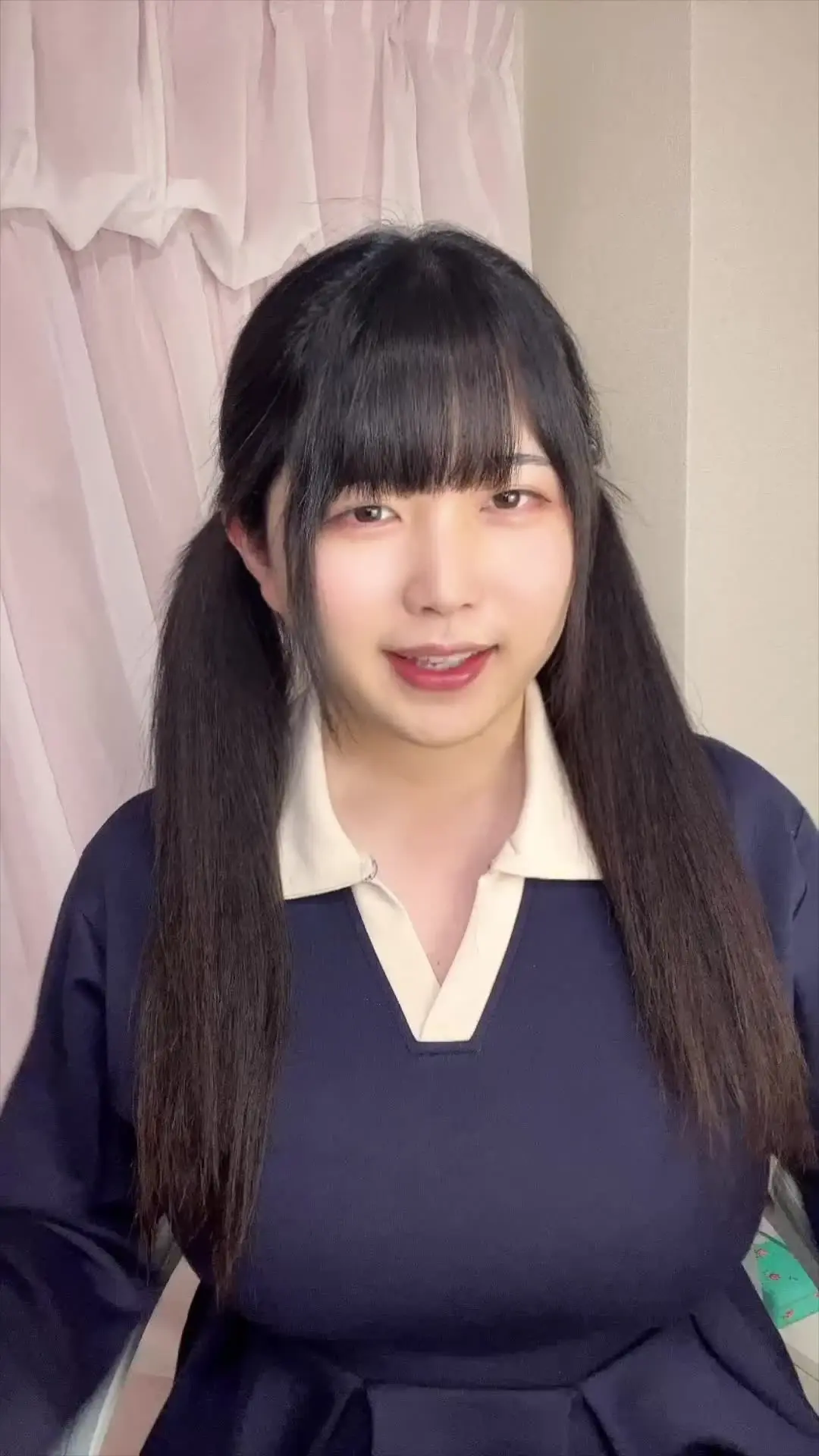 爆乳男の娘がミニスカワンピでセクシーグラビア撮影♡ (2/2)