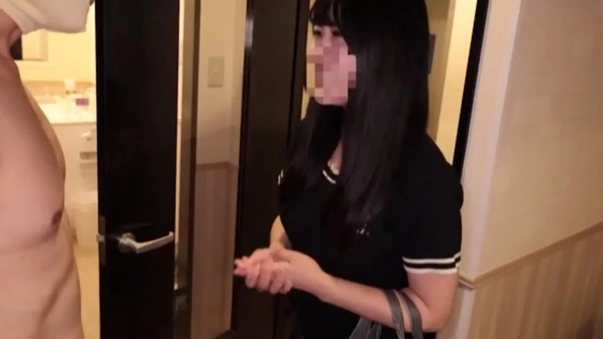 【風俗体験動画、短縮版】イチャラブ専門店で見せる裏の顔…甘々密着からディープな世界へ誘うチラ見せ体験レポ（主観POV）