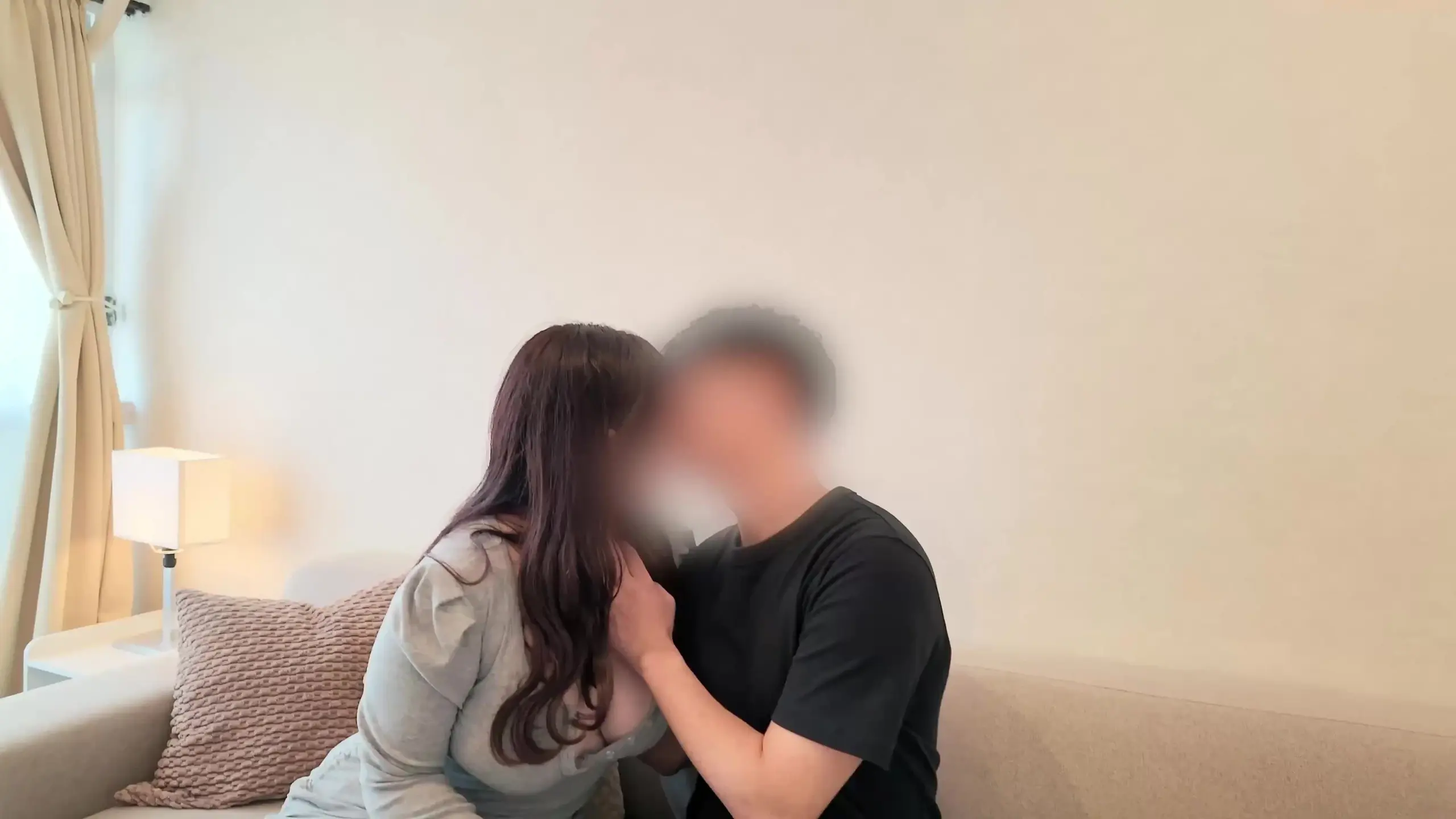 大学生の性事情。「規格外の美乳・爆乳・色白美女。 もうこの時点でパワーワードの塊みたいな後輩ちゃんです🥹✨ こんな超絶ハイスペックな後輩なのに、エッチ大好きなの最高すぎませんか？」の投稿サムネイル