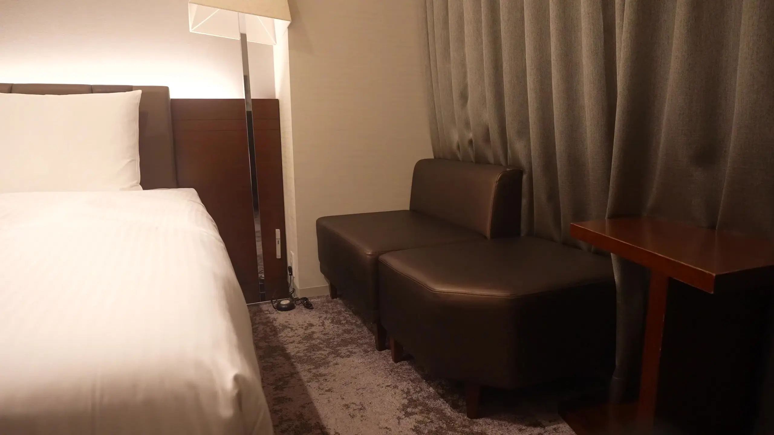 大志-Taishi- AV男優の裏垢「女子校通いの純粋すぎる18歳ガチ処女が、彼氏とする前に会いに来た。初めての男の体に戸惑いながら本気喘ぎで「イク…！」連発（55分）」の投稿サムネイル
