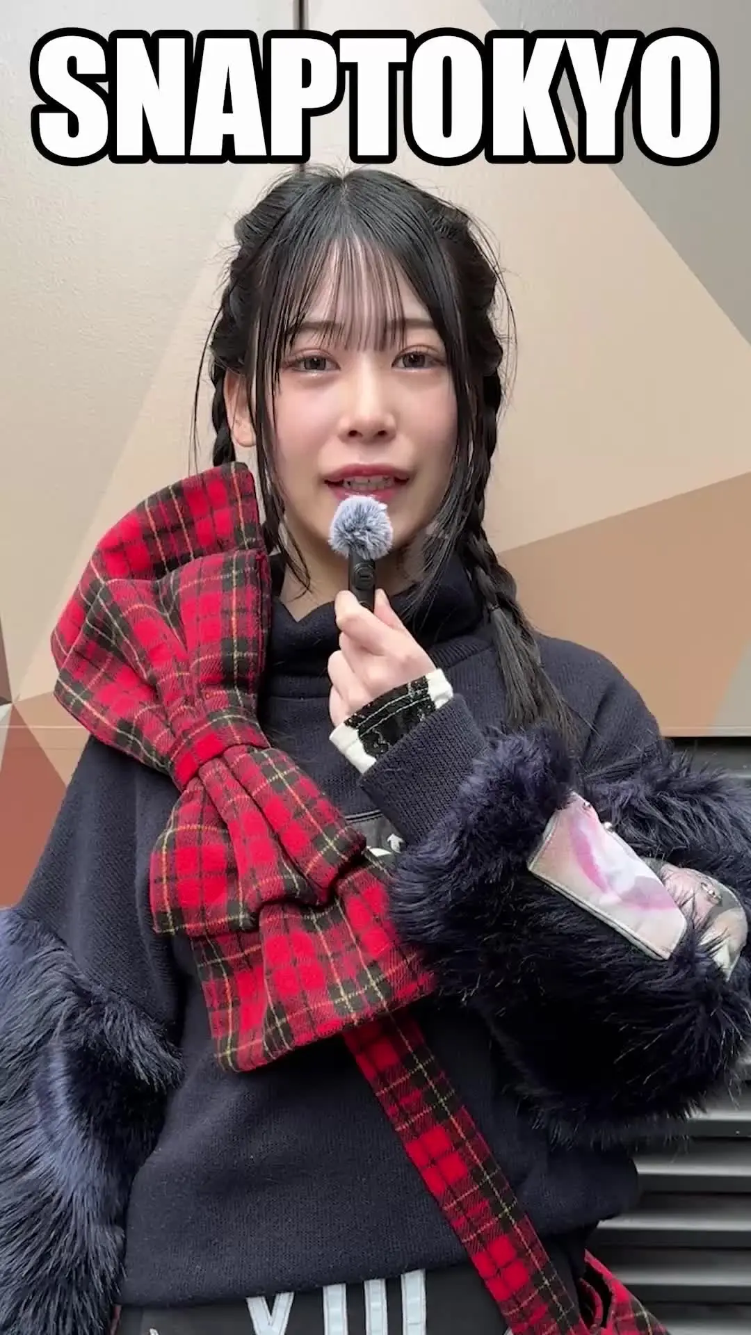 SNAPTOKYO【スナップトーキョー】「#356【RIA 21歳】 今回ストリートスナップに協力してくれたのは、原宿系ファッションがオシャレなRIAちゃん😎 Tバックがたまりません😆」の投稿サムネイル