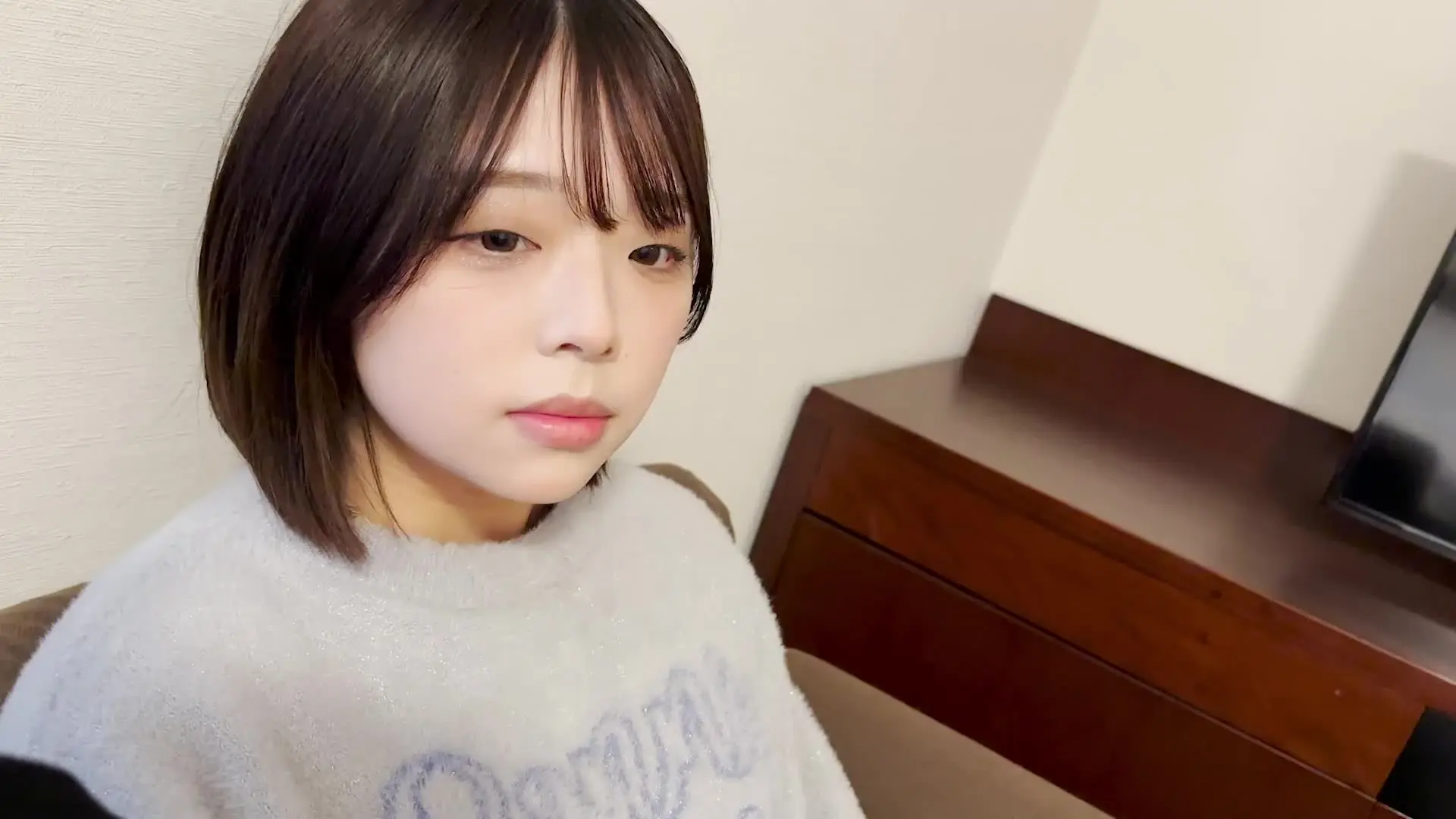 P活攻略おじさん〜あどけない地方J●女子に連続中出し〜「💎プラチナ・顔出し本編💎 アへ顔がえちえちすぎるＥカップ美女19歳りんちゃんとなかよしになり パパ活ではじめてホテルお泊まりで一晩中セックスしたようす💣」の投稿サムネイル