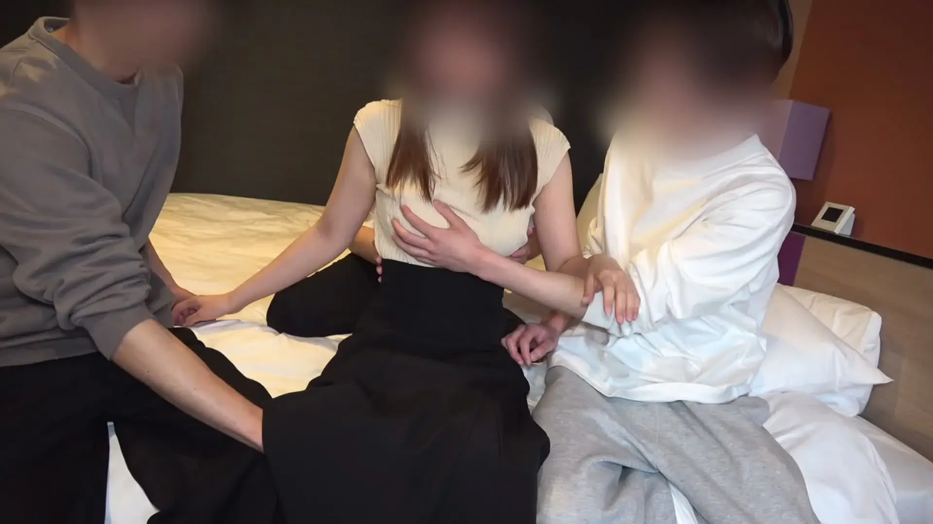 しんのすけ「GカップOL変態お姉さんとの定例複数密会。 今回も例のOLお姉さんと遊んできました。久しぶりに会ったんですけど、服の上からでも分かるハリのあるおっぱいは健在。」の投稿サムネイル