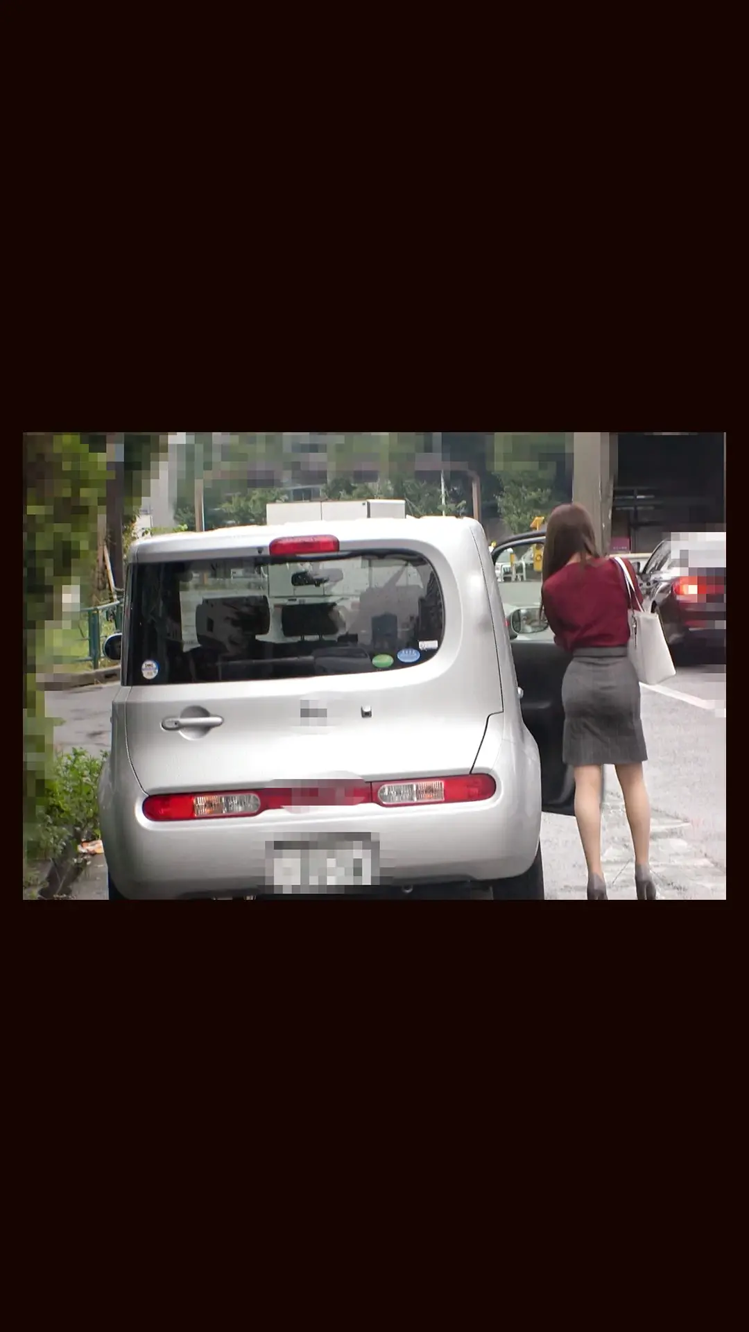 昼職女子にしゃぶらせてみた。「●サンプル画像 本編「鳴瀬さん/25歳/税理士事務所/経理」」の投稿サムネイル