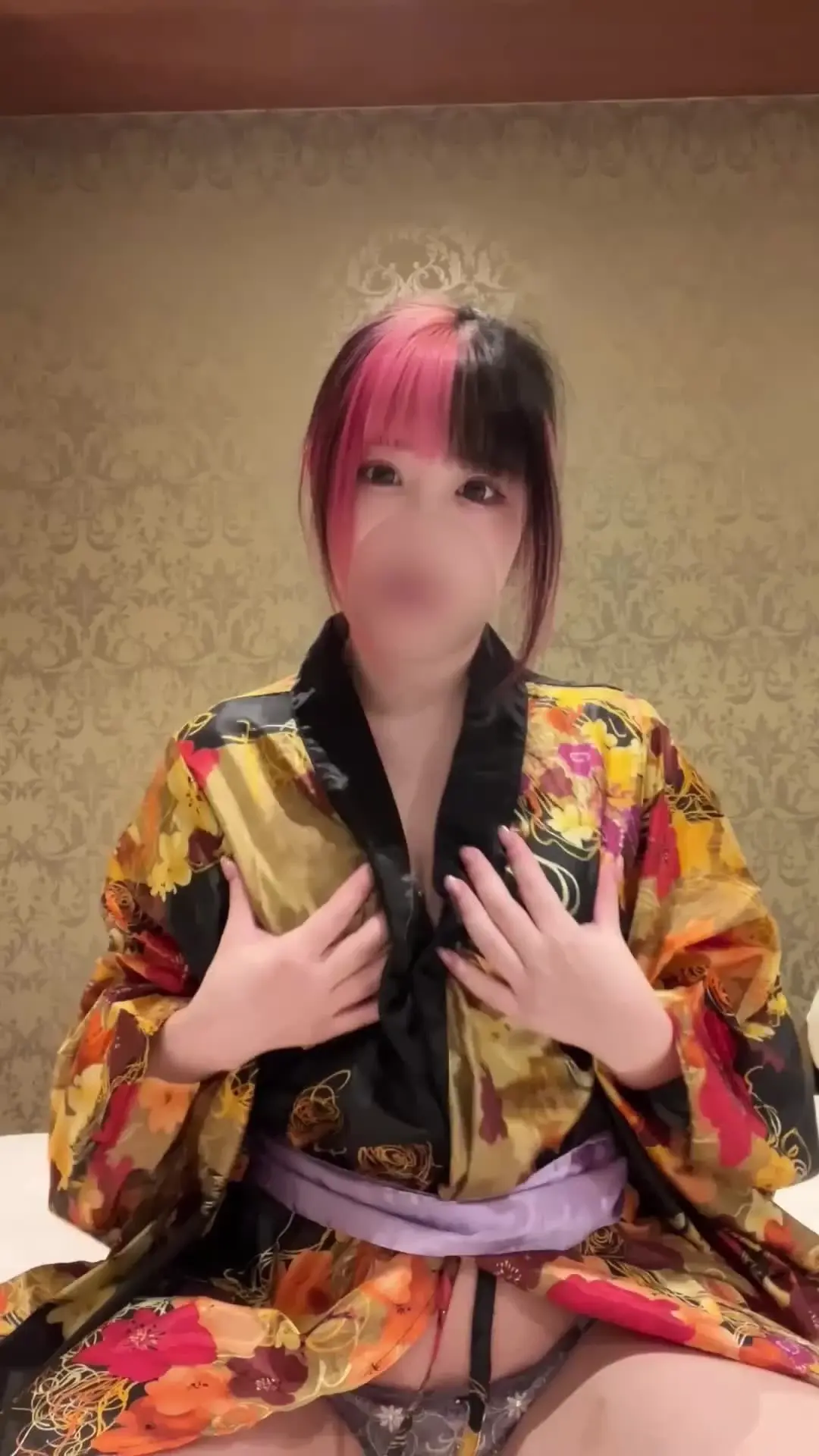 Gカップのちくわ【コスプレイヤーの裏側】🍩💛「着物コスプレで電マオナニーしたよ💕 【ちくわリンク】 〈X〉@tikuwa18h」の投稿サムネイル