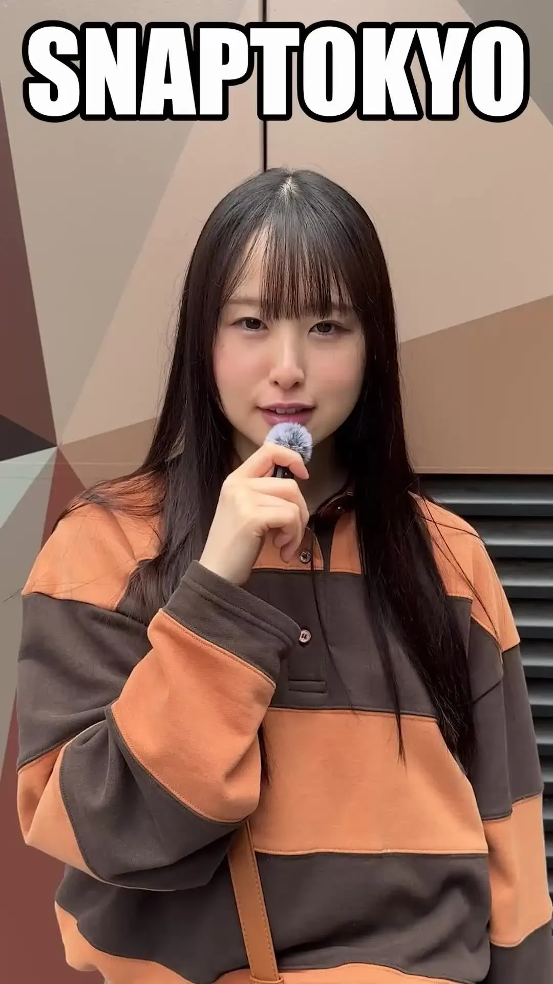 SNAPTOKYO【スナップトーキョー】「#370【HUUKA 22歳】 今回ストリートスナップに協力してくれたのは、アクネのトップスがオシャレなHUUKAちゃん😎 花柄の下着が可愛らしい😆」の投稿サムネイル