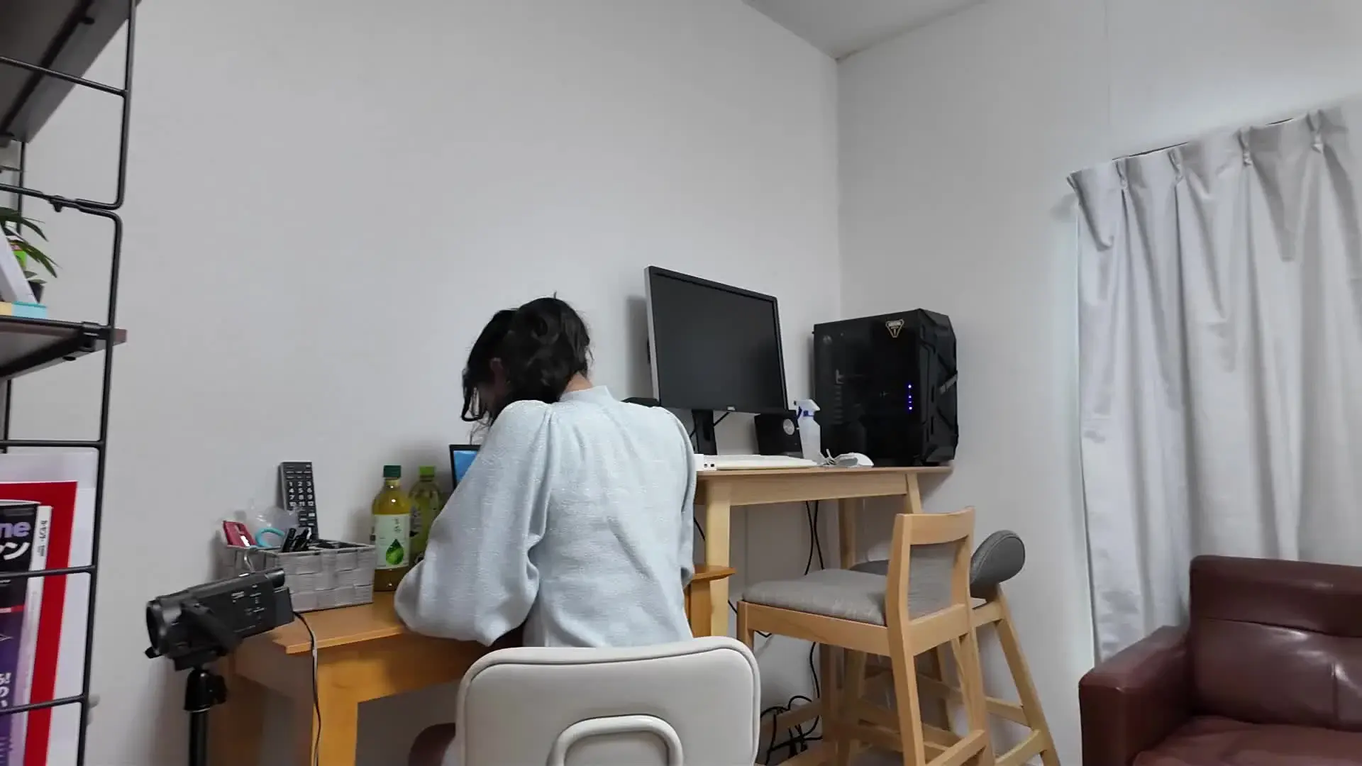 ○○○が気になりすぎる○○○😘○○○の為に頑張る○○○🥰「いよいよ配達の方にエロコスを見てもらいました。 かなり見えてる衣装に愛ちゃんは恥ずかしがってましたが かなり体は見られて敏感になってました。」の投稿サムネイル