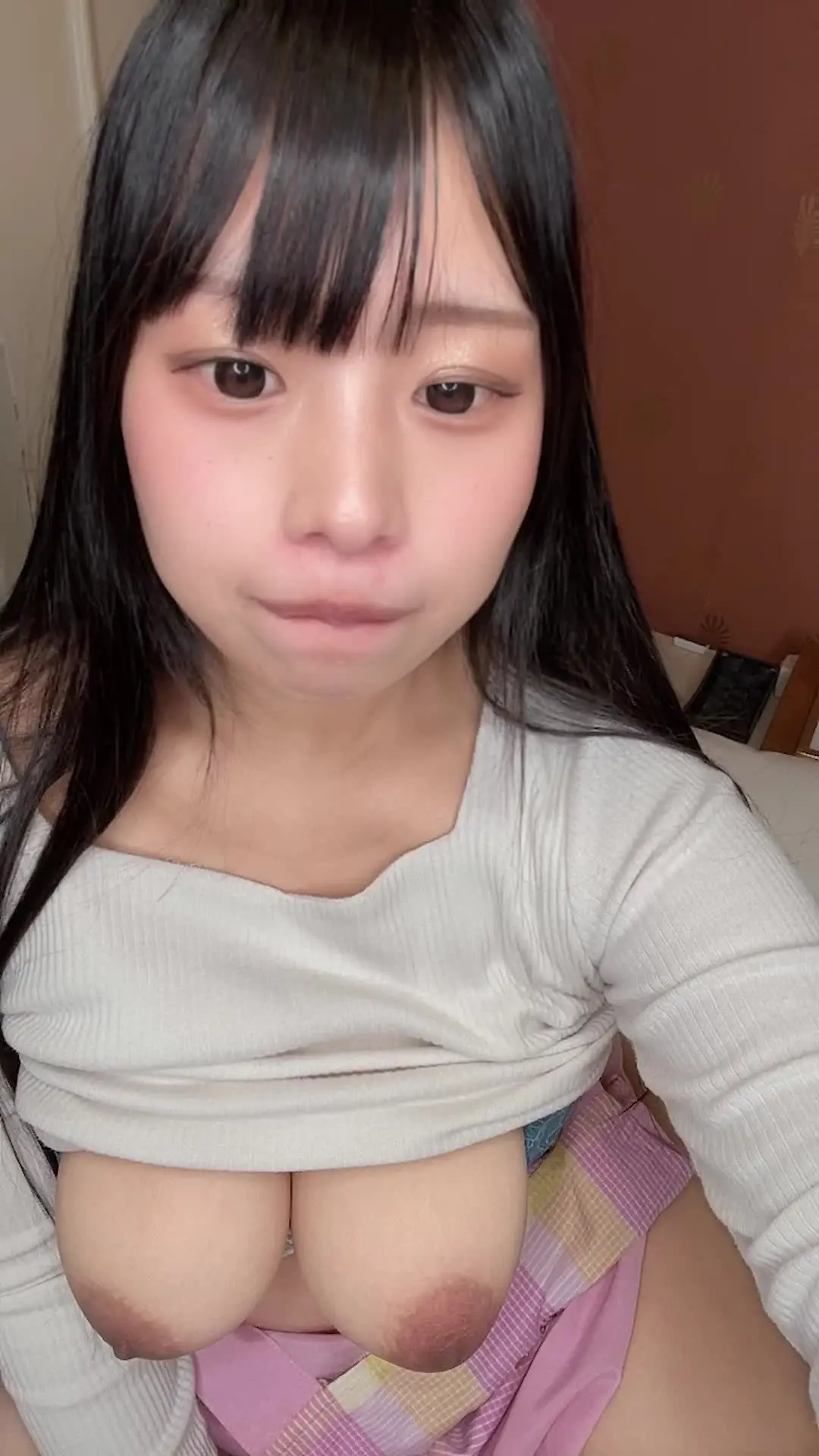 天然Jカップ保育士あんこ👶🏻🍼「※完全顔出し動画」の投稿サムネイル