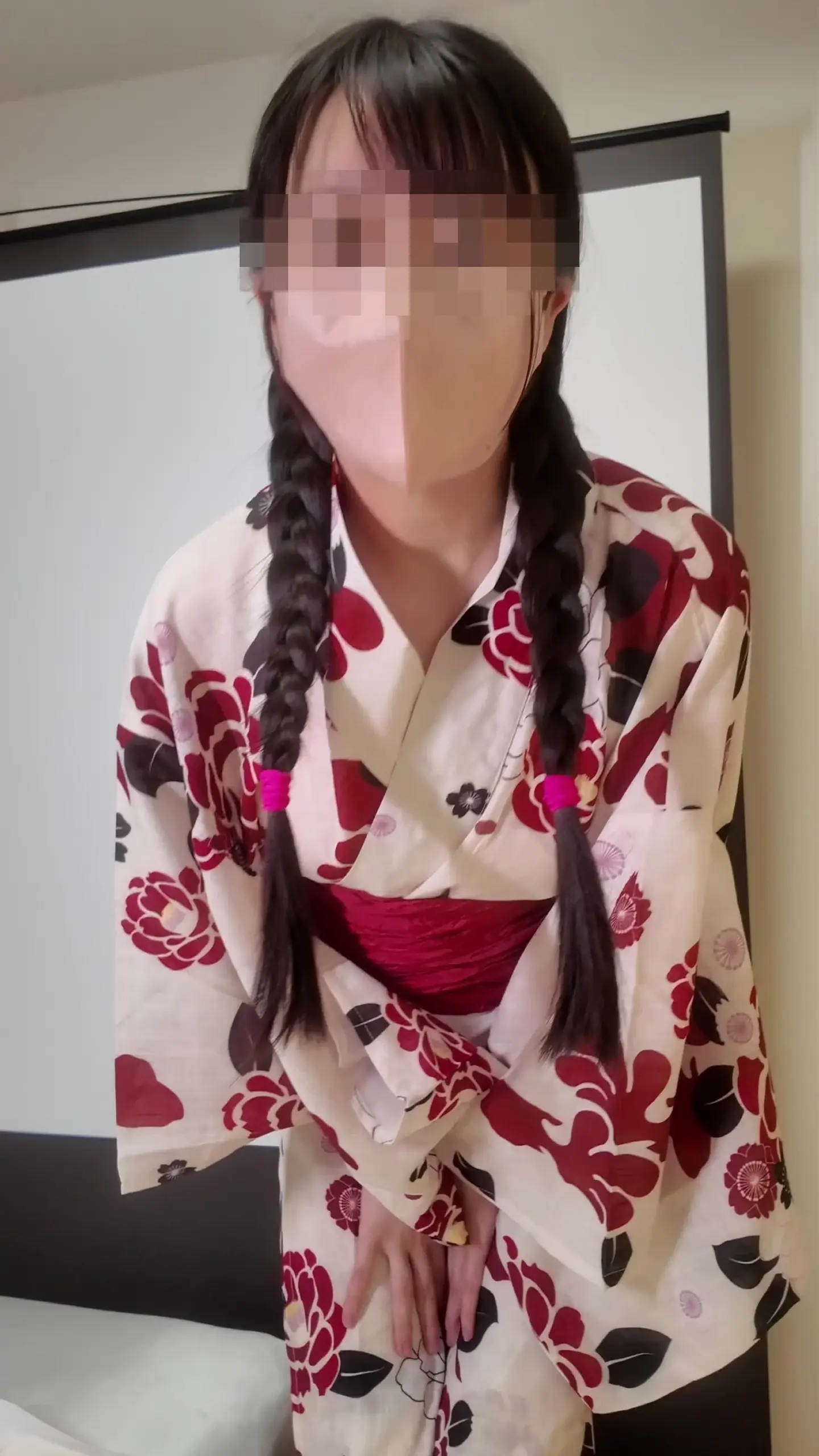 いろはす/irohas「【期間限定50％OFF】【🌻夏休み特別🎥✨】🚨禁断の浴衣自慰🚨帯を深く食い込ませ狂った様に腰ヘコ連打💕はだけた浴衣の背徳感で無様にメス堕ち《連続7回噴射💦》」の投稿サムネイル
